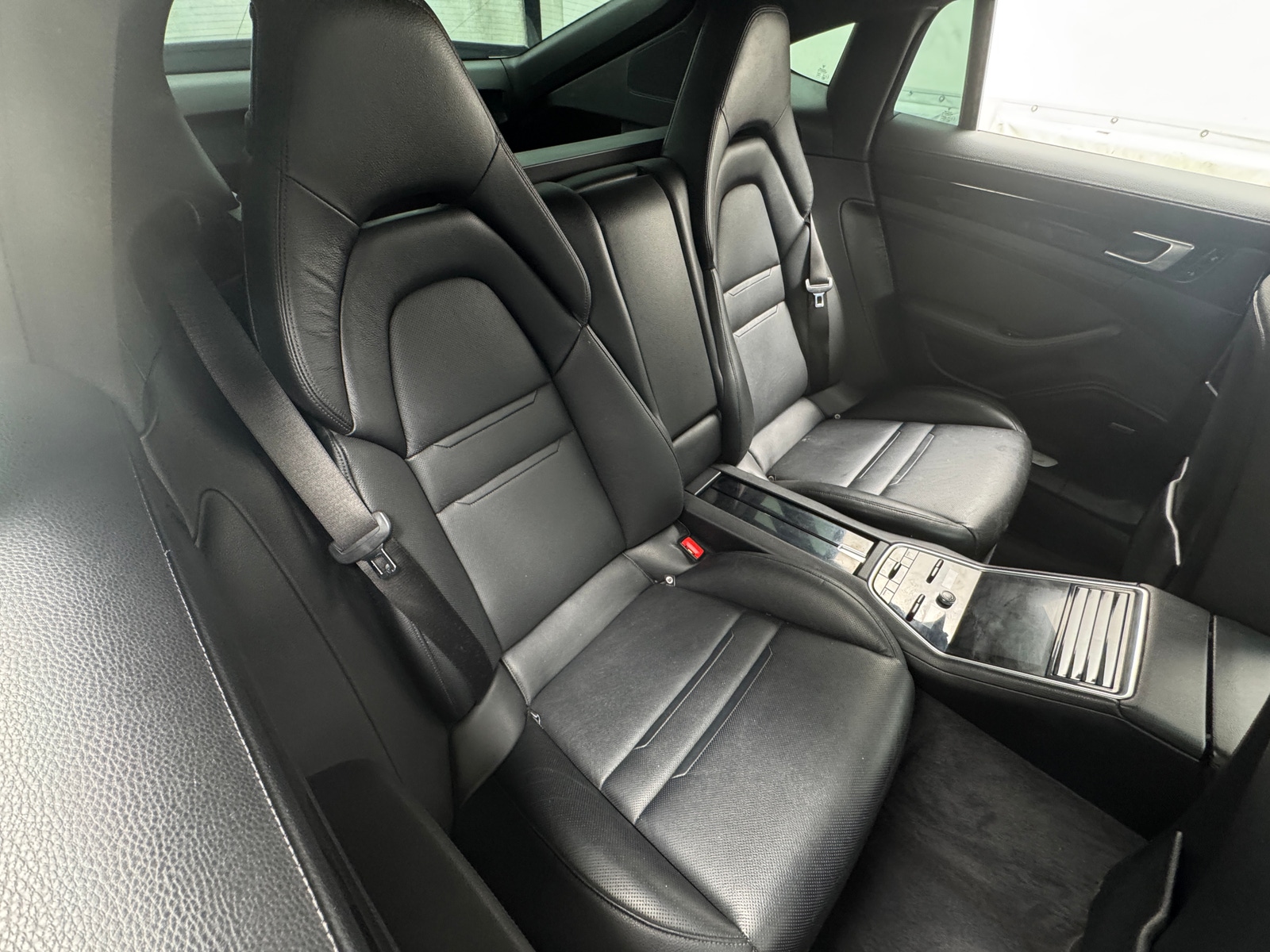 Thumbnail: 2018 Porsche Panamera - 5