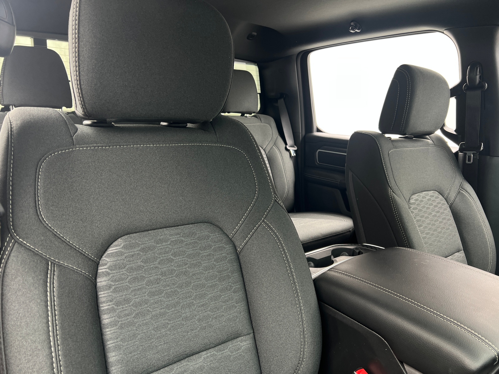 Thumbnail: 2025 RAM 1500 - 2