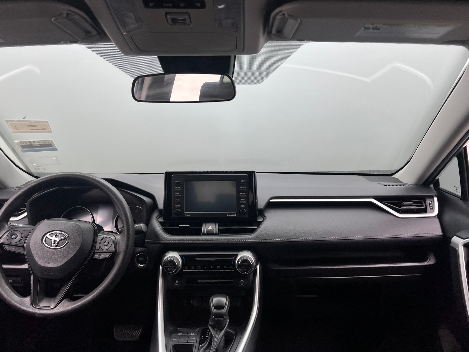 Thumbnail: 2021 Toyota RAV4 - 3