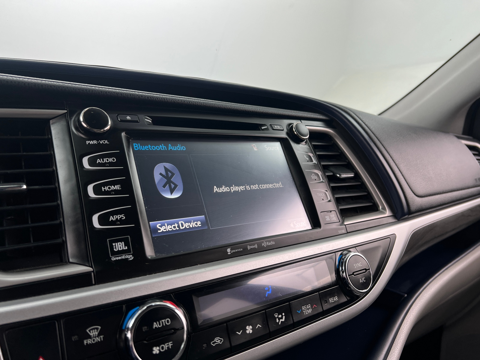 Thumbnail: 2018 Toyota Highlander - 3