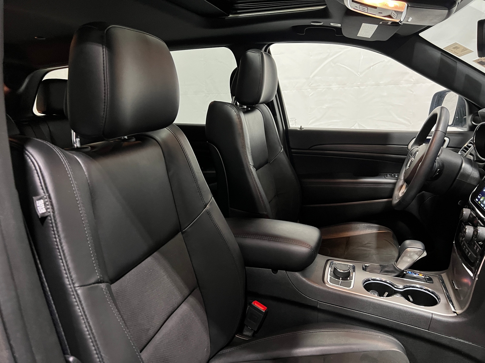 Thumbnail: 2022 Jeep Grand Cherokee - 2