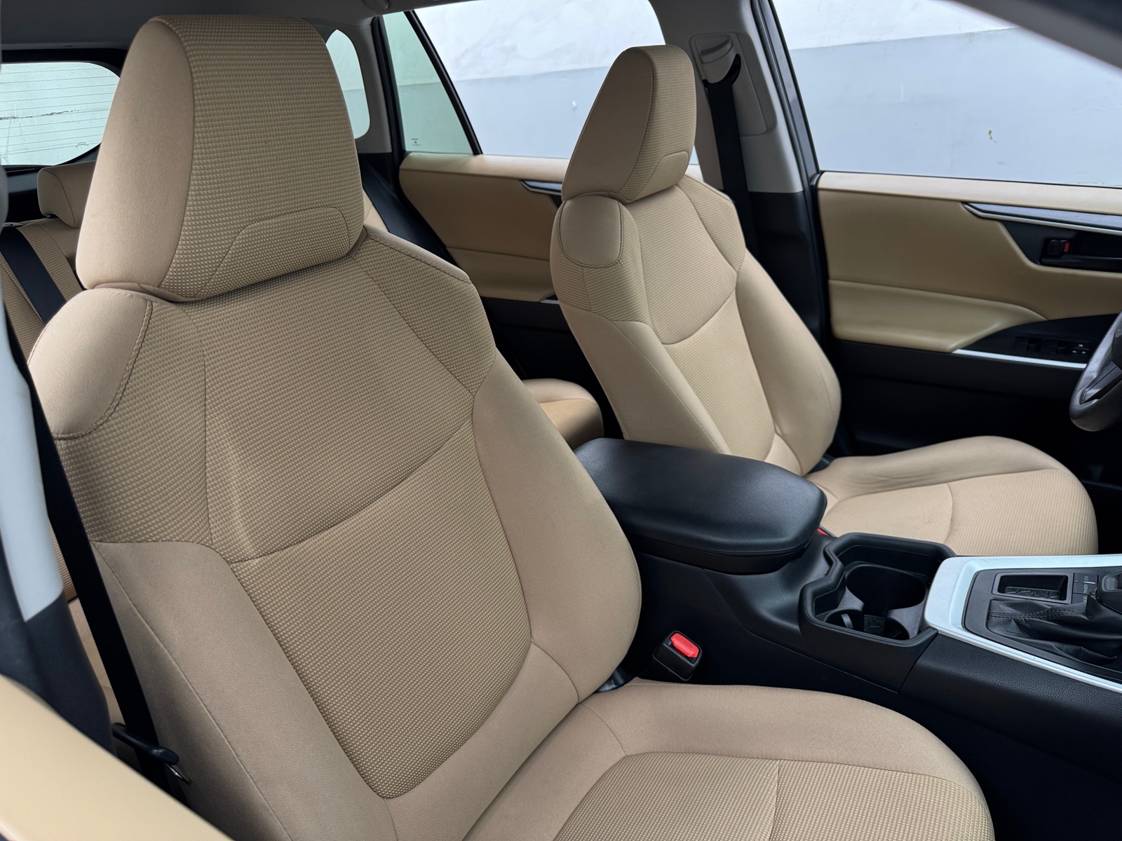 Thumbnail: 2019 Toyota RAV4 - 2