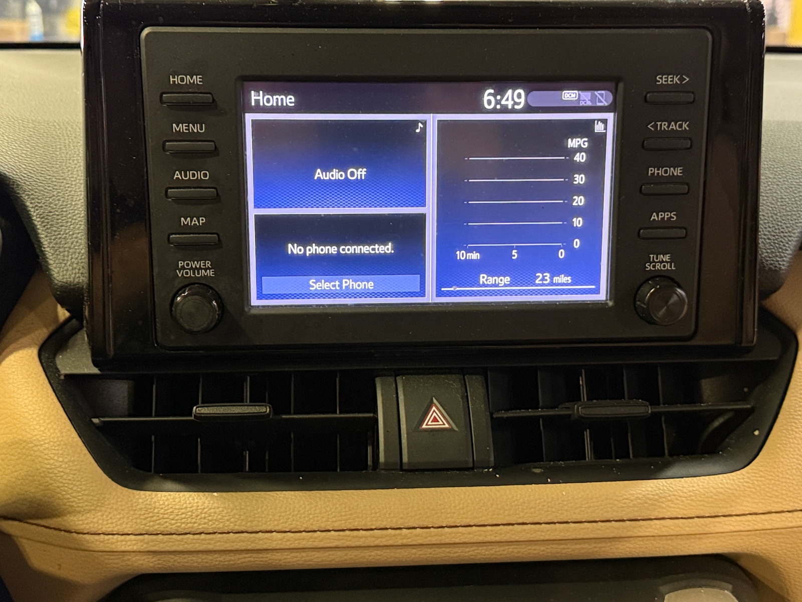 Thumbnail: 2019 Toyota RAV4 - 4