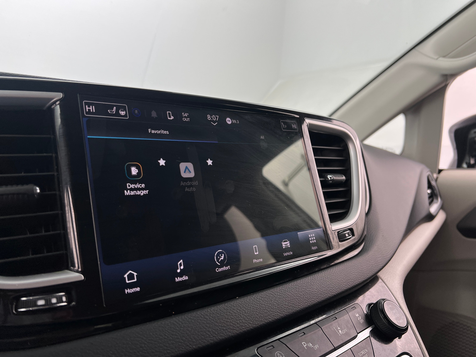 Thumbnail: 2024 Chrysler Pacifica - 3