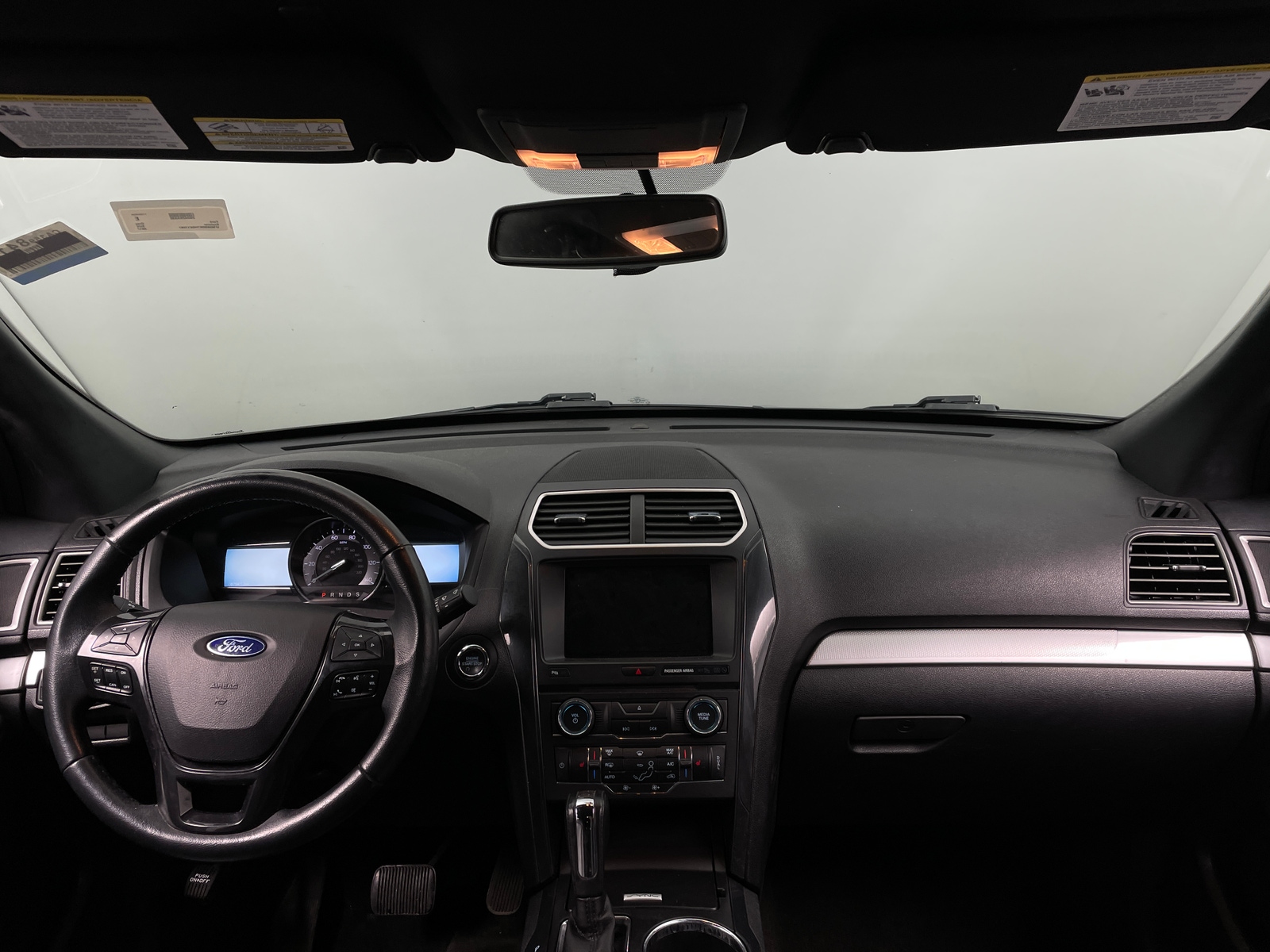 Thumbnail: 2017 Ford Explorer - 3