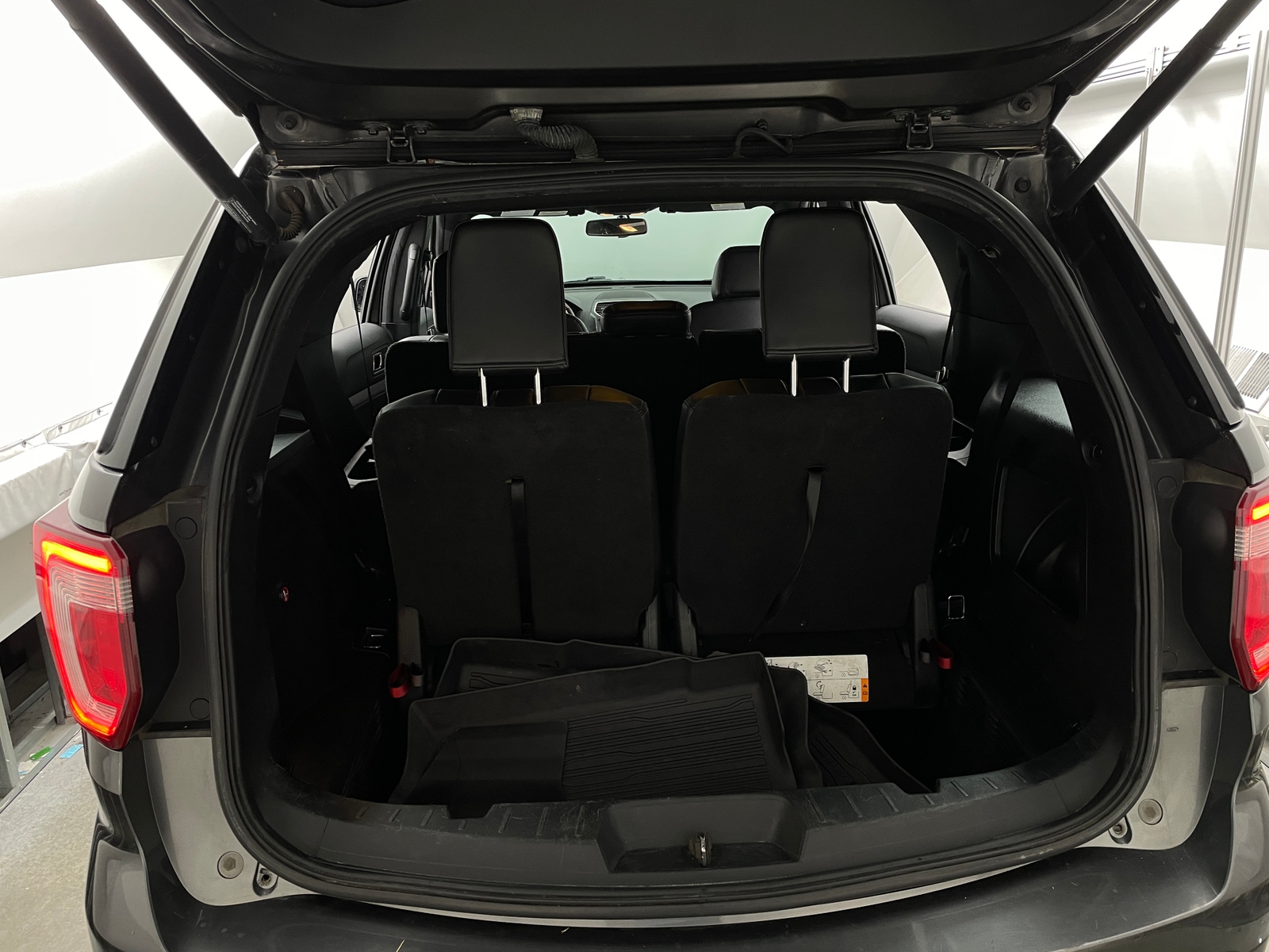 Thumbnail: 2017 Ford Explorer - 7