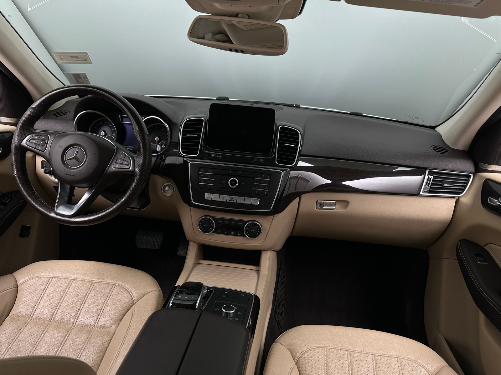 Thumbnail: 2018 Mercedes-Benz GLE - 2