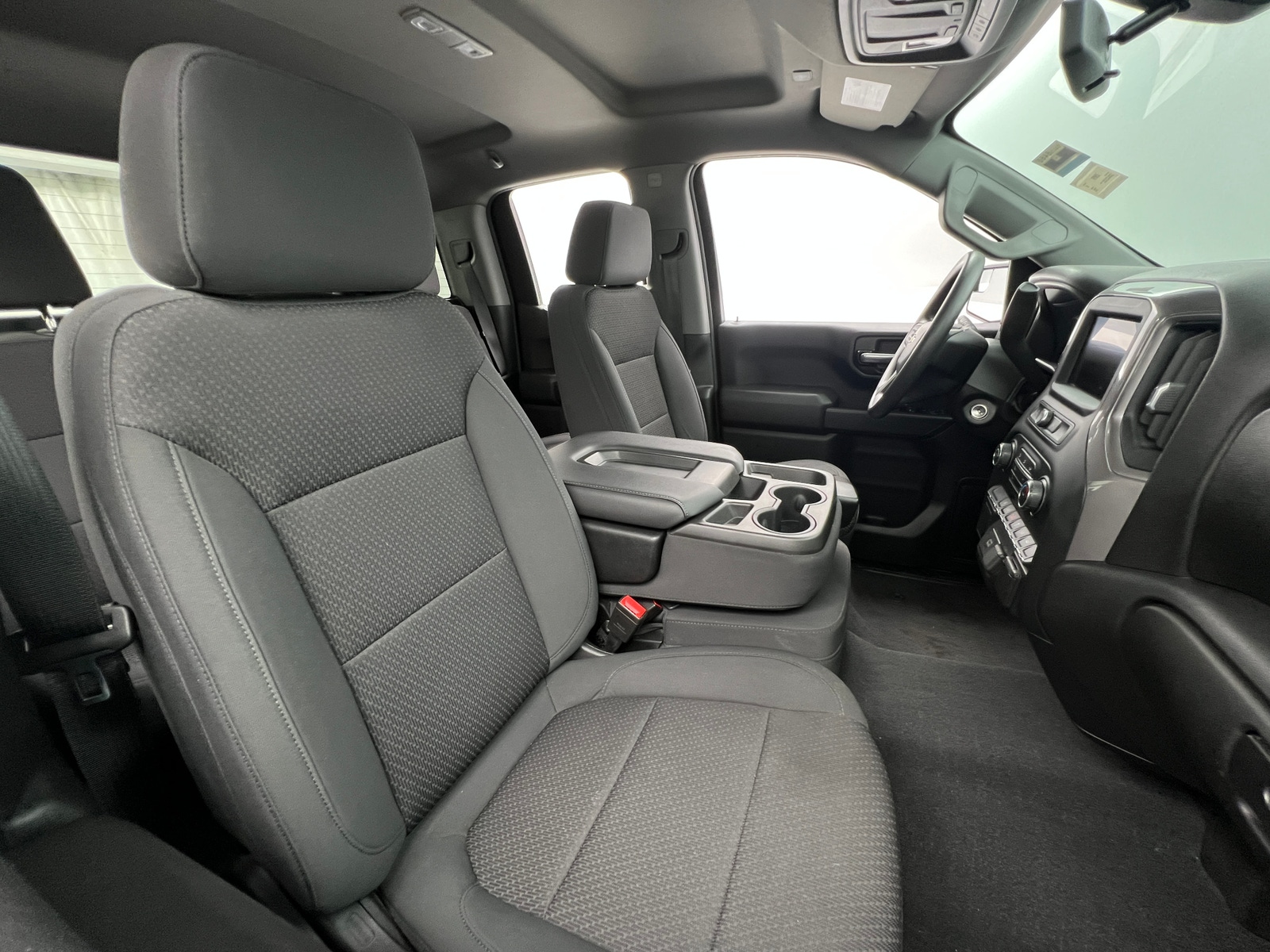 Thumbnail: 2020 Chevrolet Silverado 1500 - 2