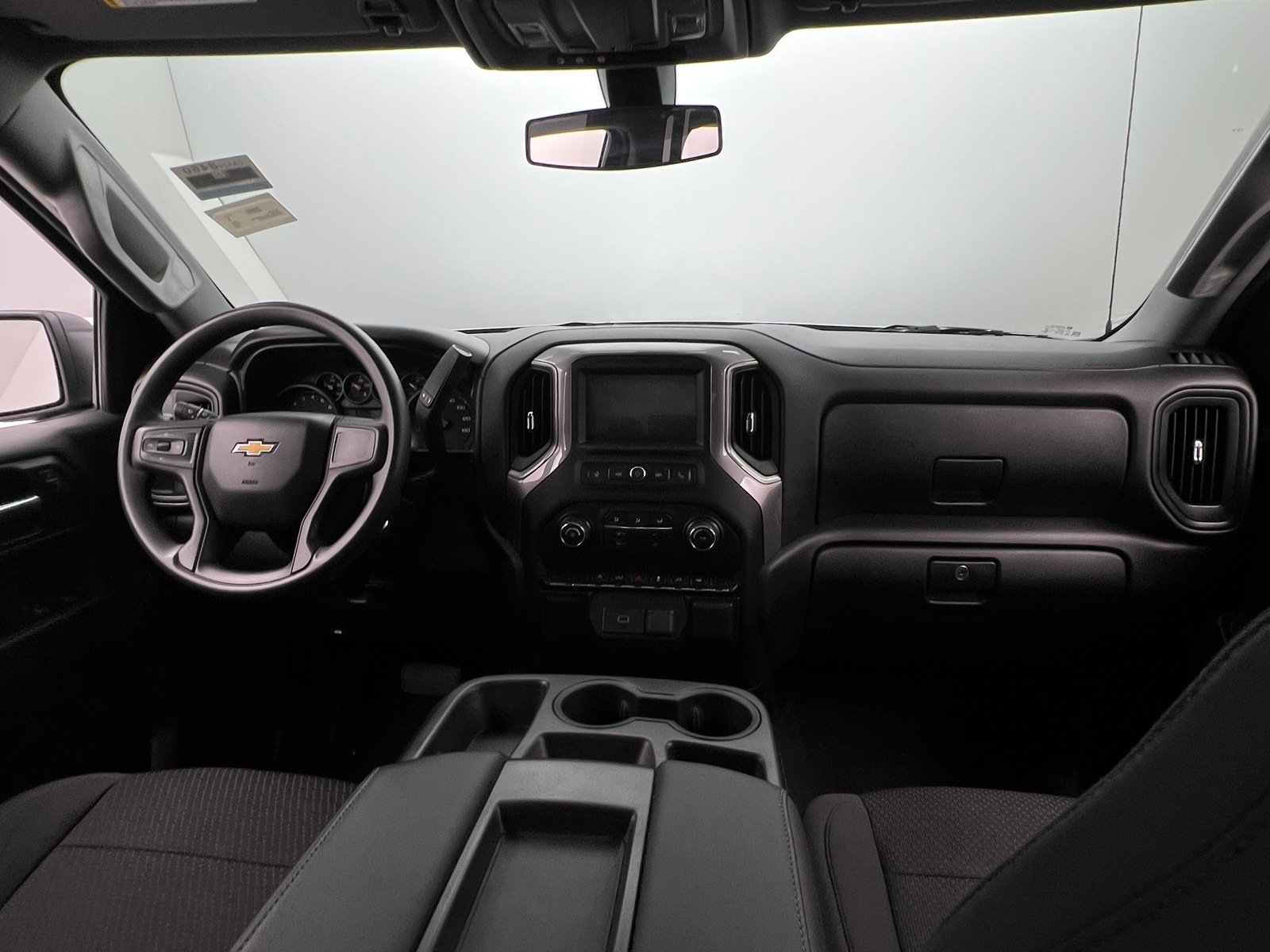 Thumbnail: 2020 Chevrolet Silverado 1500 - 3