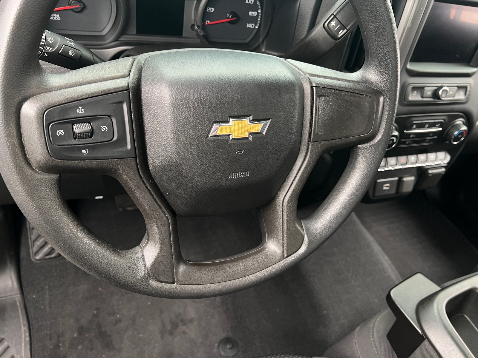Thumbnail: 2020 Chevrolet Silverado 1500 - 5