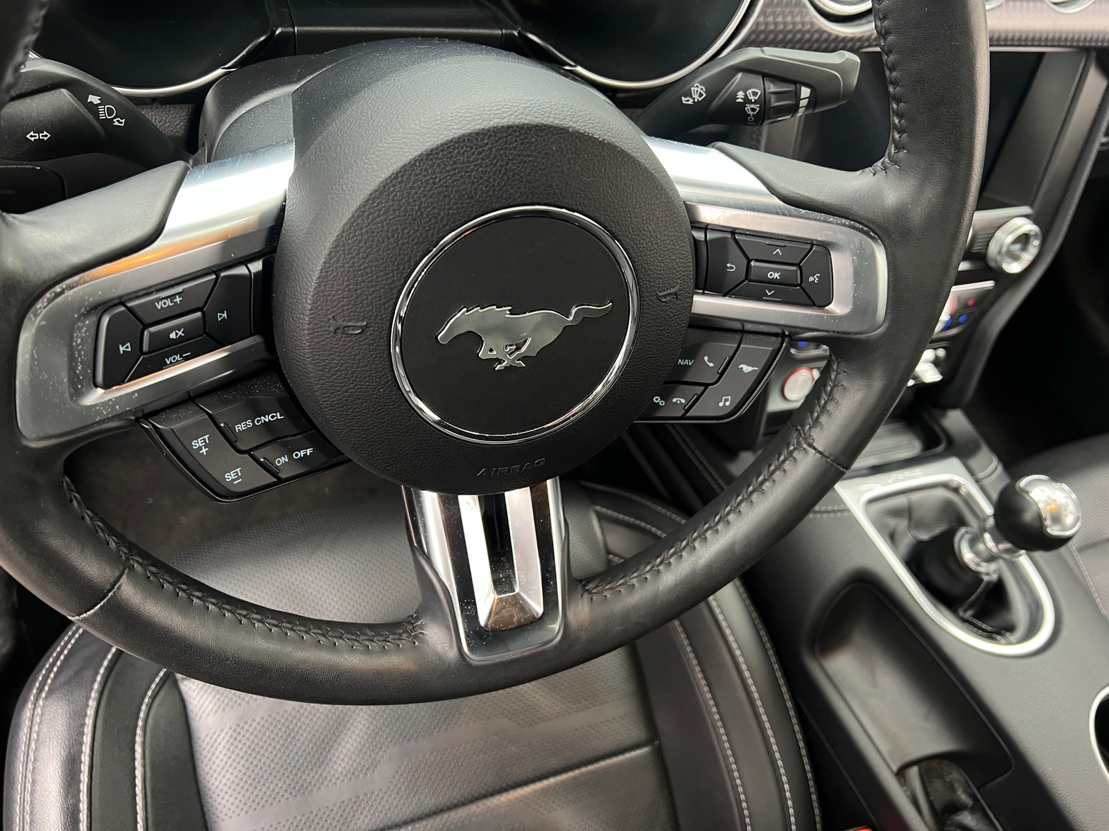 Thumbnail: 2019 Ford Mustang - 3