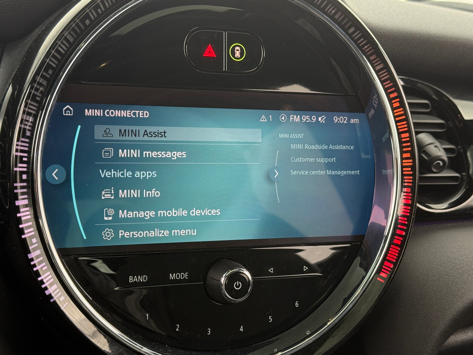 Thumbnail: 2022 MINI Cooper Hardtop - 3