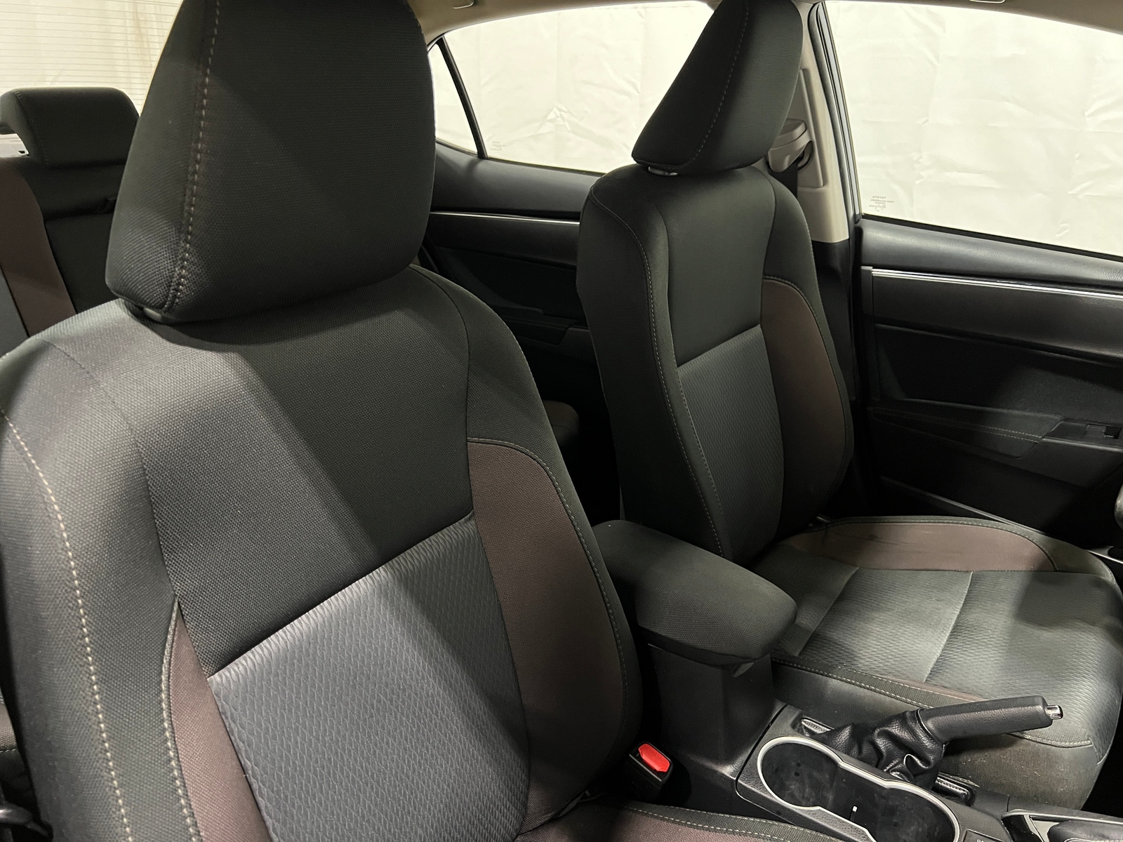 Thumbnail: 2017 Toyota Corolla - 2