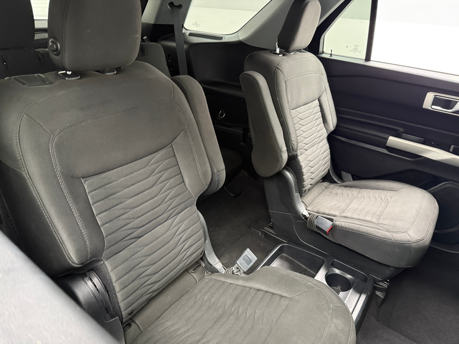 Thumbnail: 2020 Ford Explorer - 6