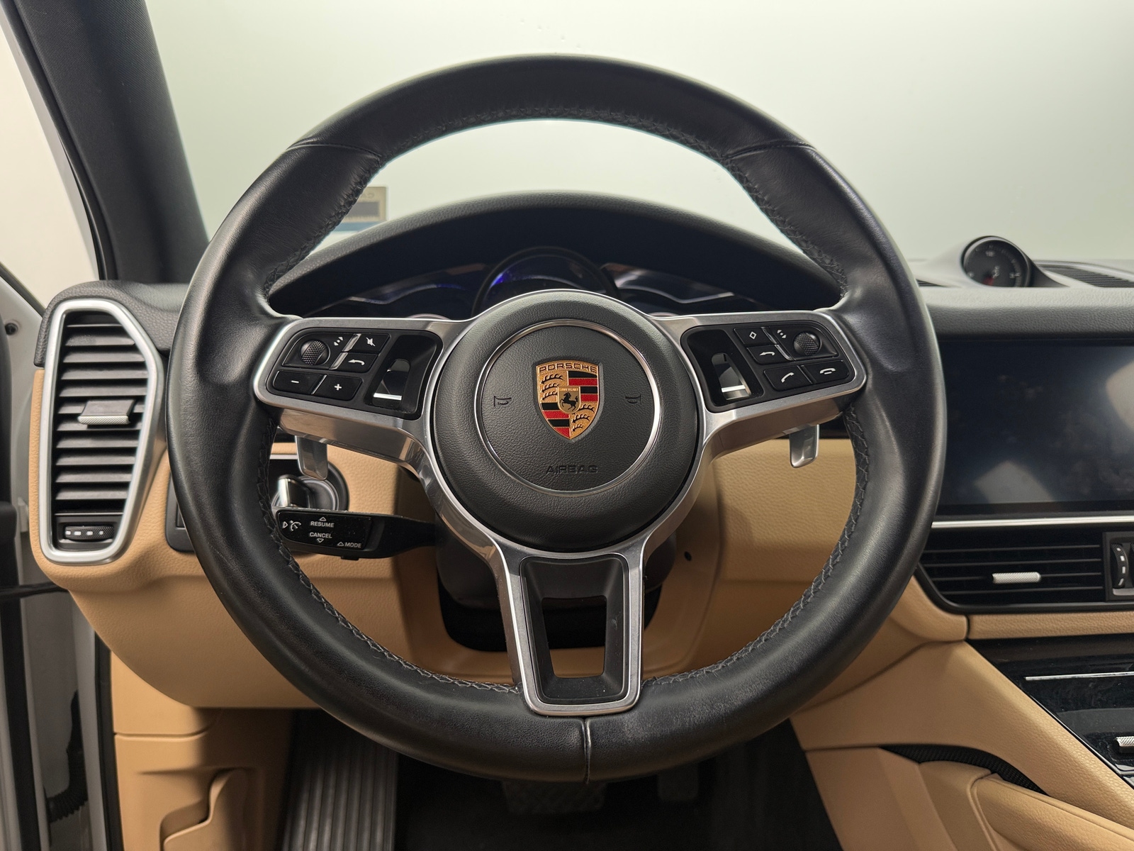Thumbnail: 2020 Porsche Cayenne - 4