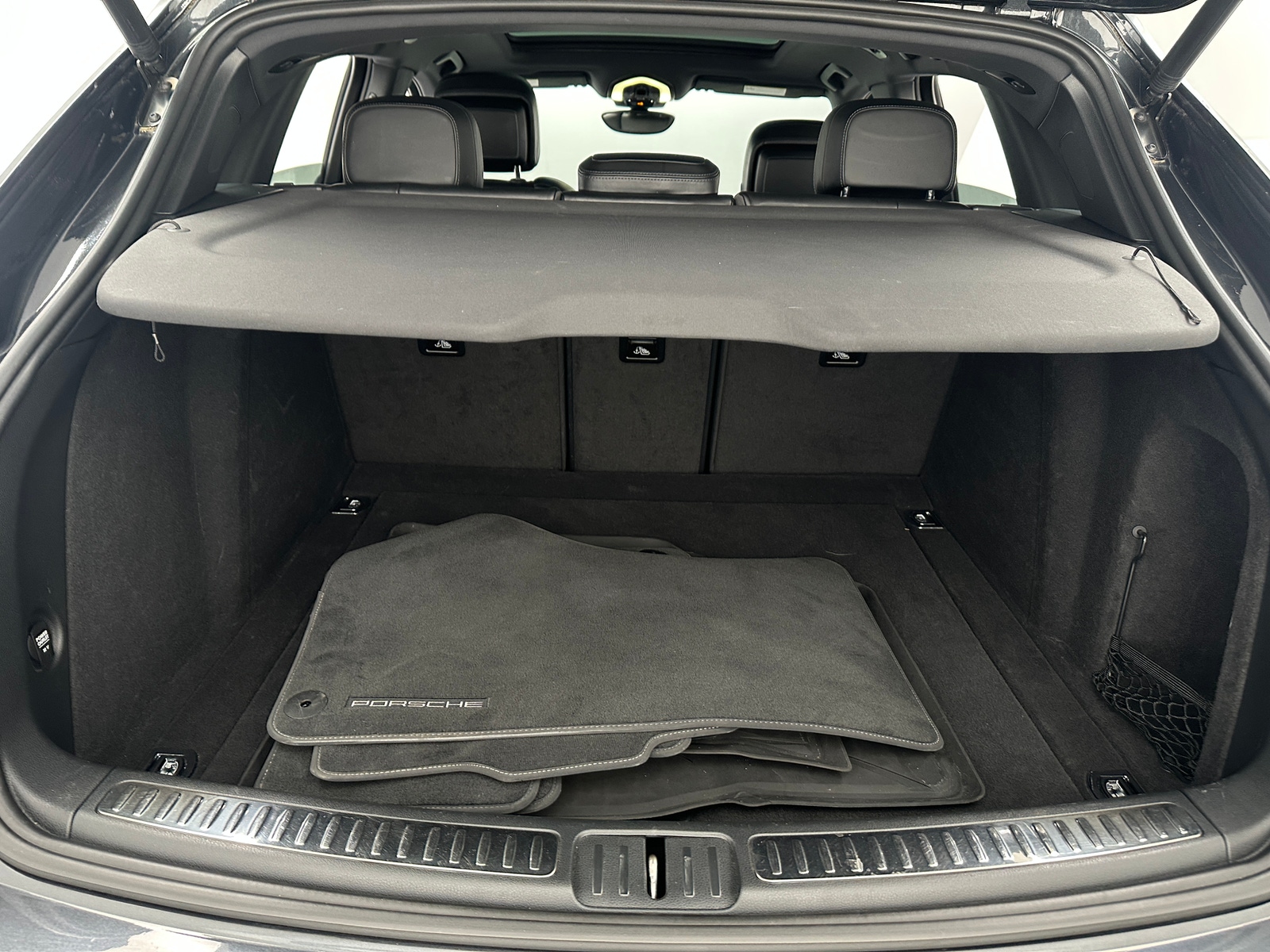 Thumbnail: 2018 Porsche Macan - 6