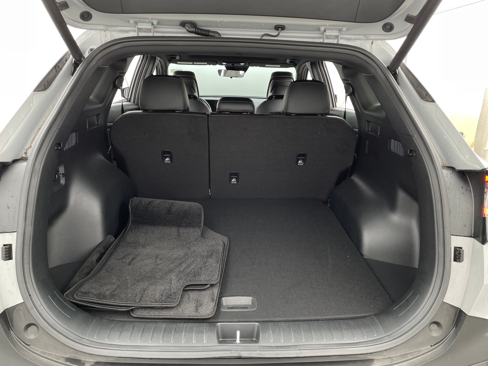 Thumbnail: 2025 Kia Sportage - 6