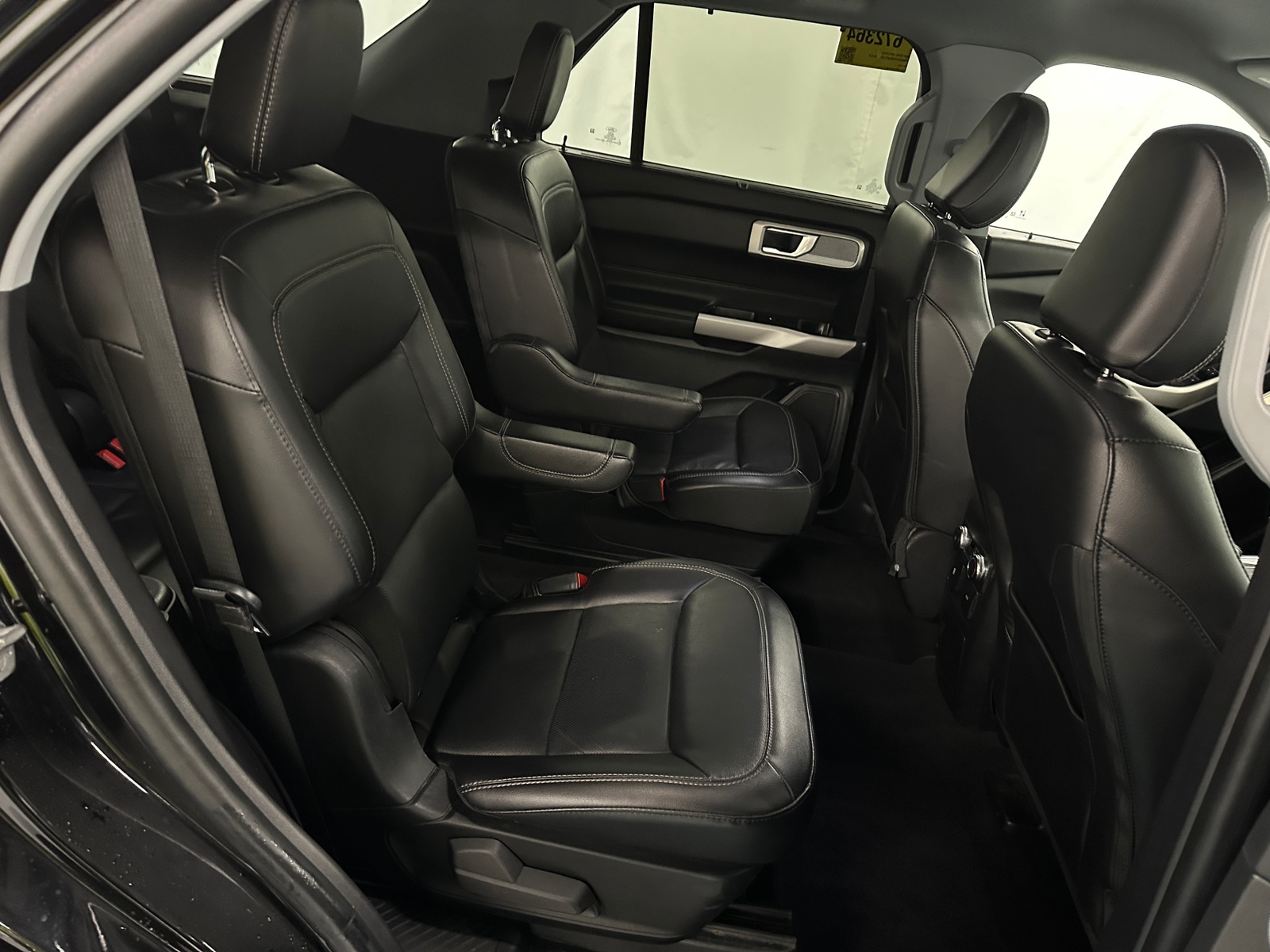 Thumbnail: 2022 Ford Explorer - 5