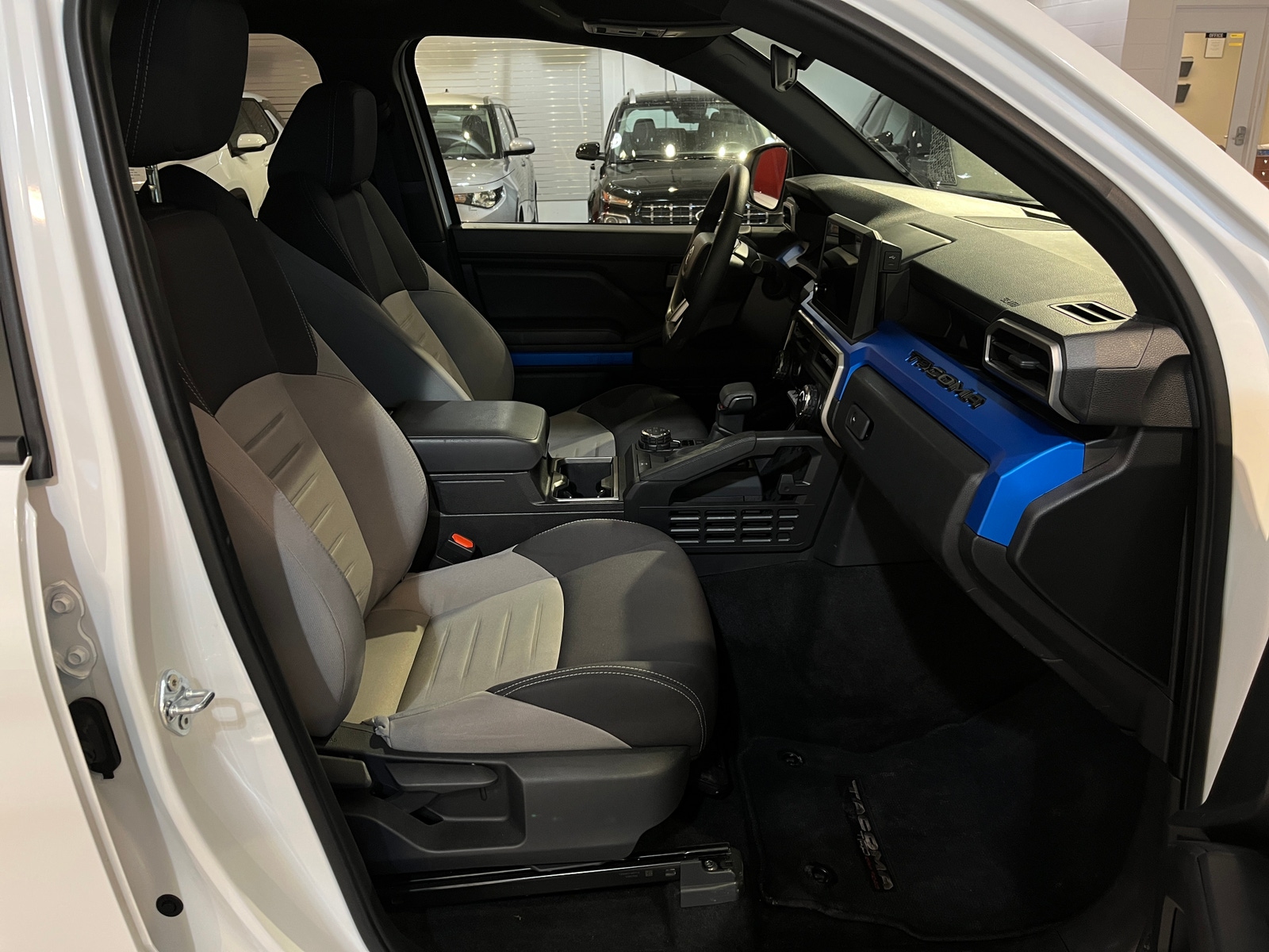 Thumbnail: 2025 Toyota Tacoma - 2