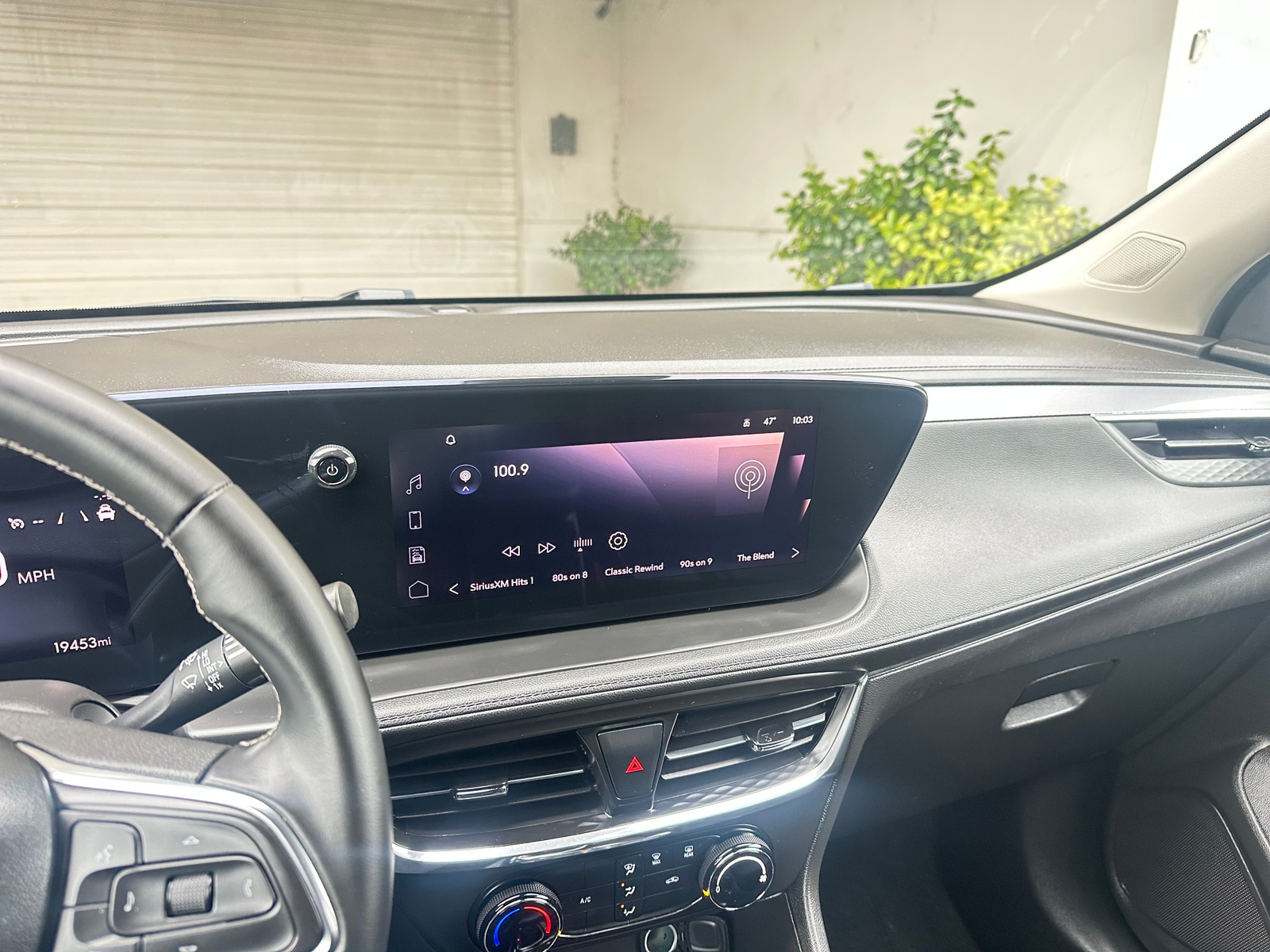 Thumbnail: 2025 Buick Encore GX - 4