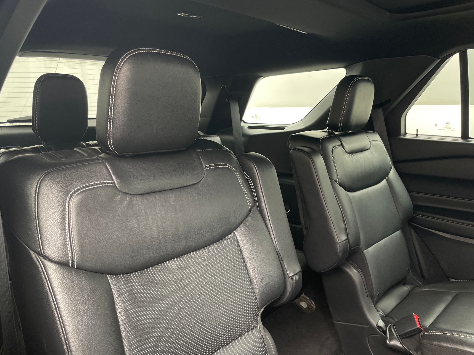 Thumbnail: 2022 Ford Explorer - 5