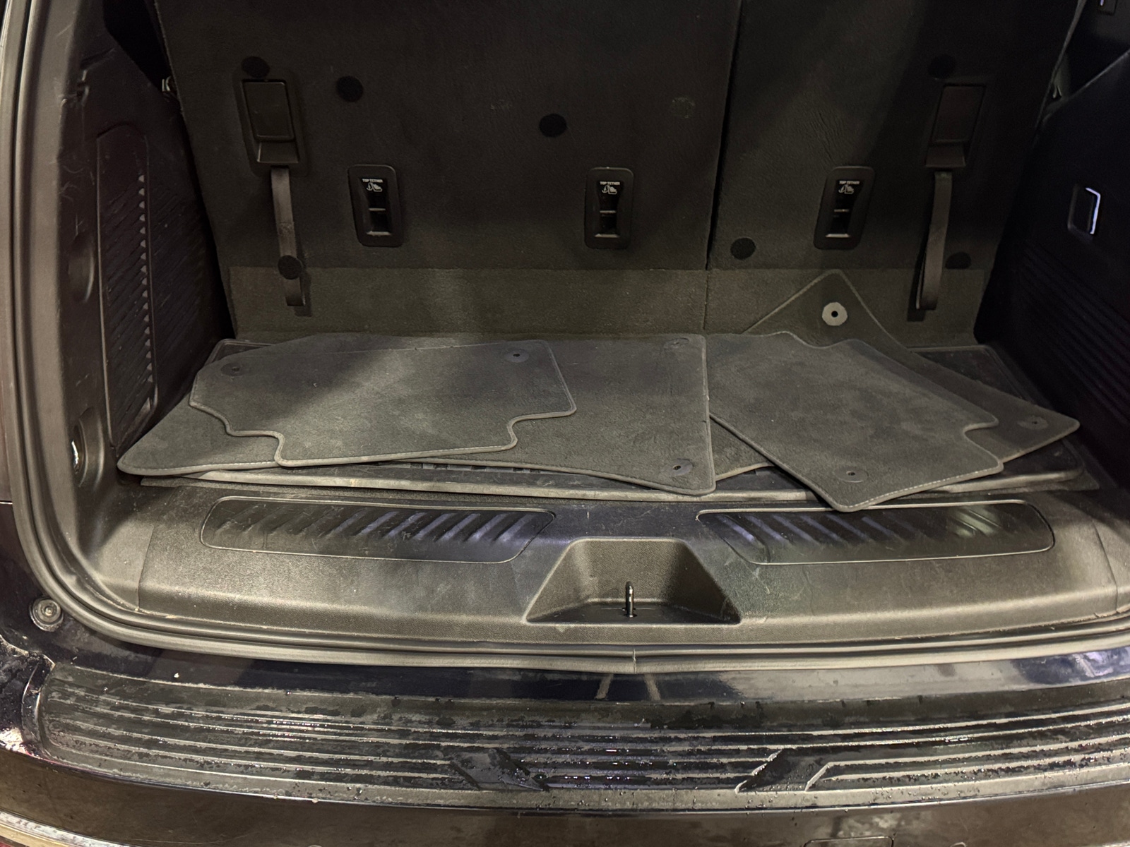 Thumbnail: 2021 Chevrolet Tahoe - 6