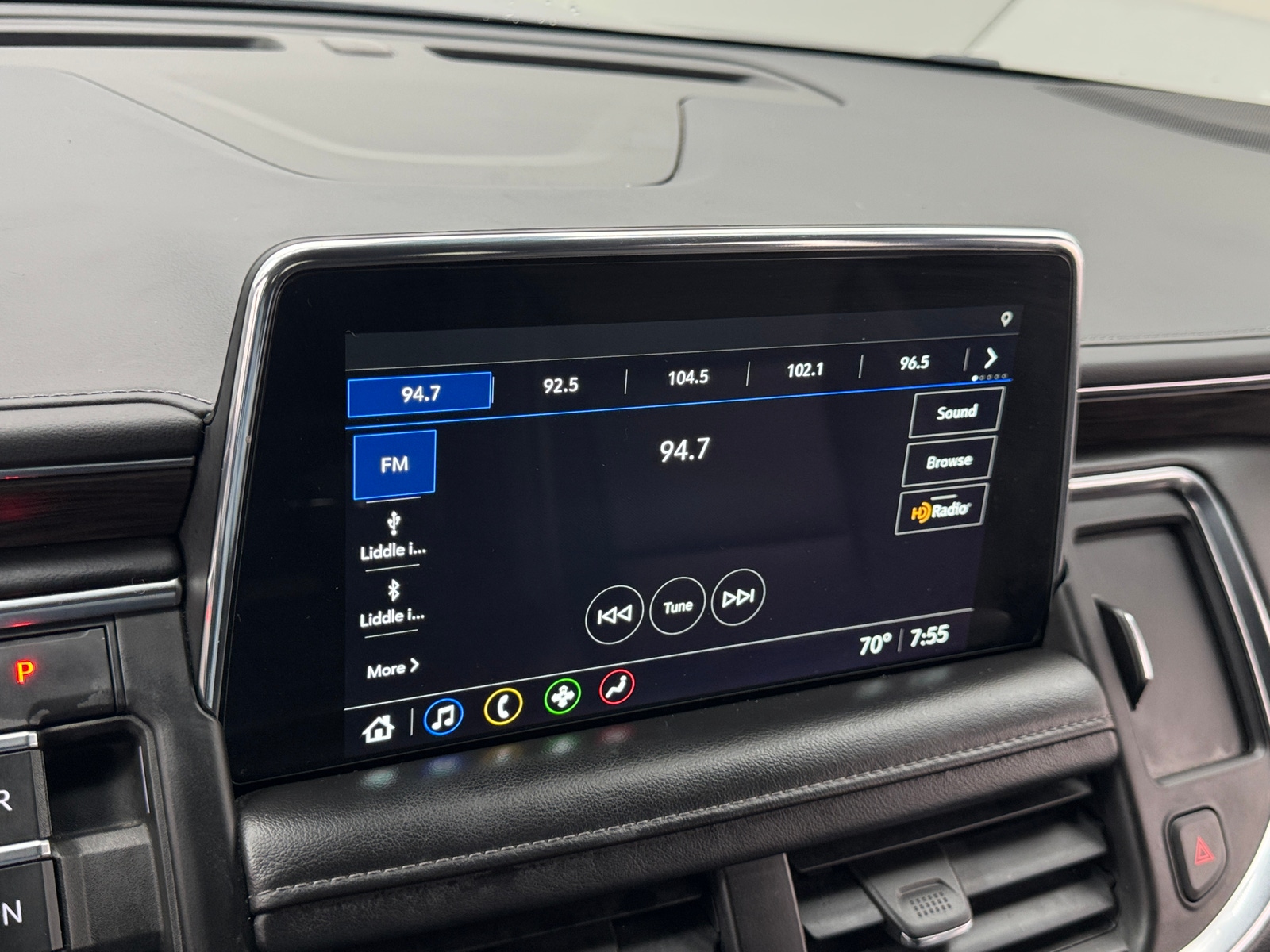 Thumbnail: 2021 Chevrolet Tahoe - 3