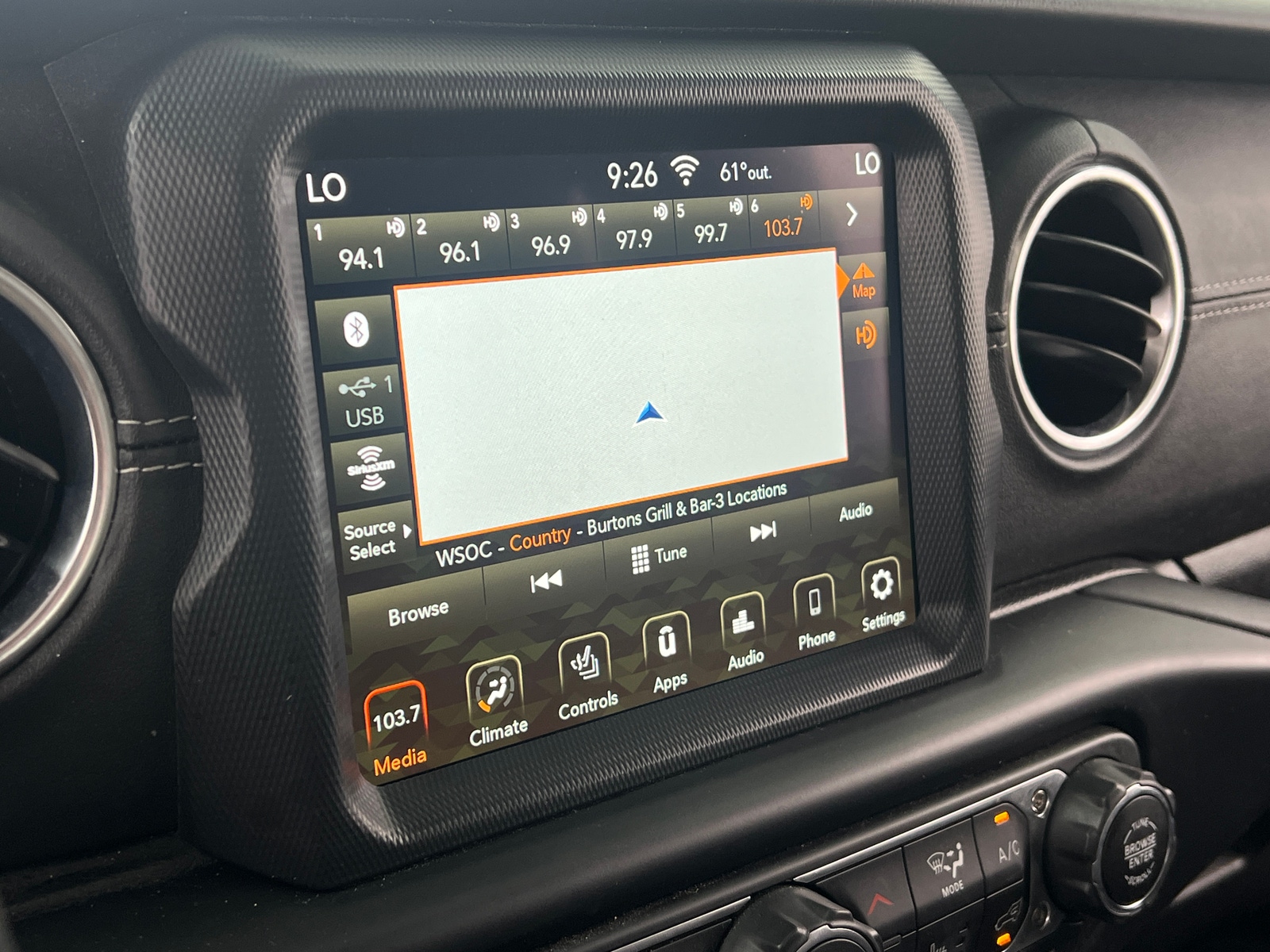 Thumbnail: 2020 Jeep Gladiator - 3