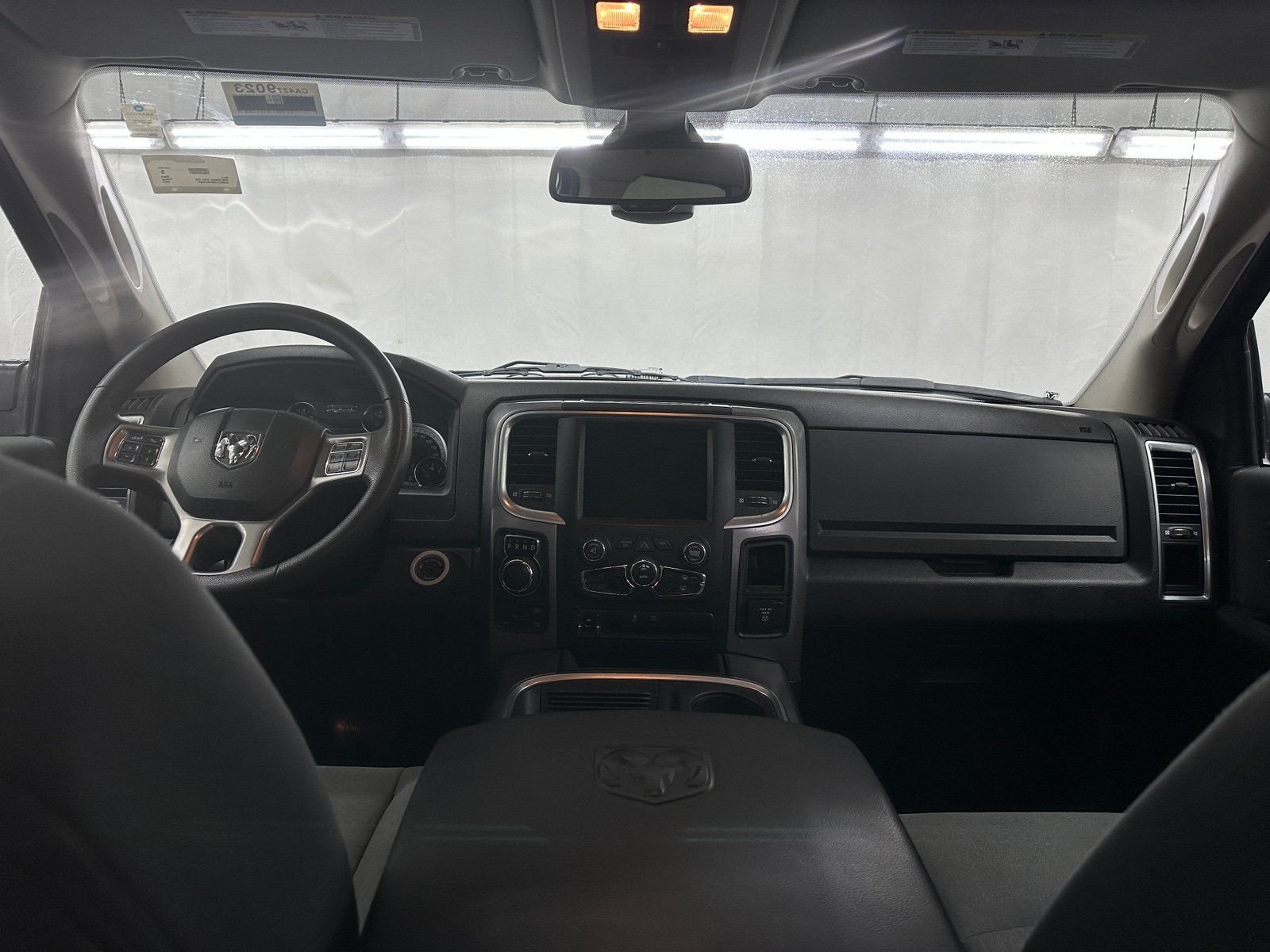 Thumbnail: 2023 RAM 1500 Classic - 3