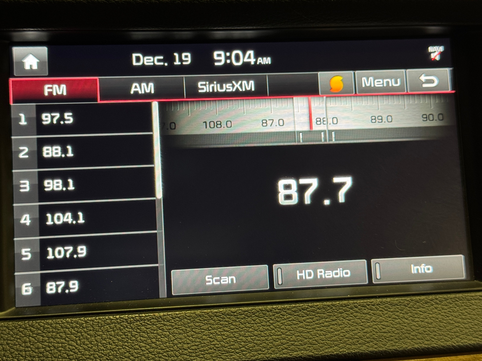 Thumbnail: 2018 Kia Cadenza - 3