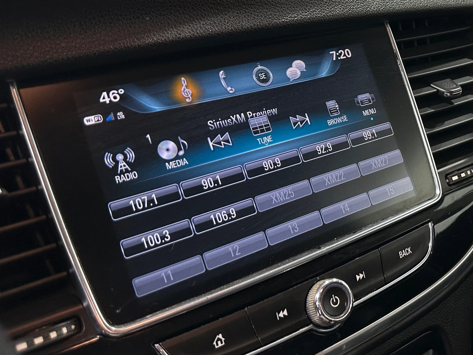 Thumbnail: 2018 Buick Encore - 3