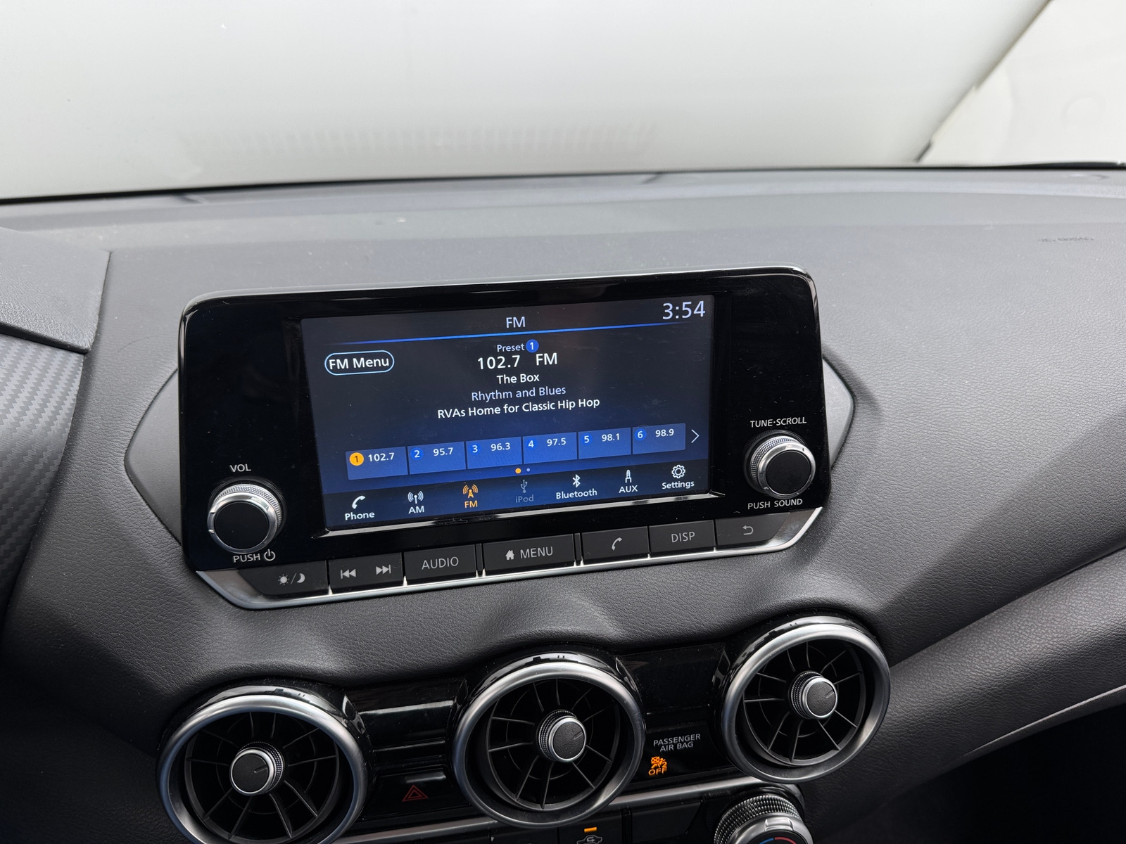 Thumbnail: 2024 Nissan Sentra - 4