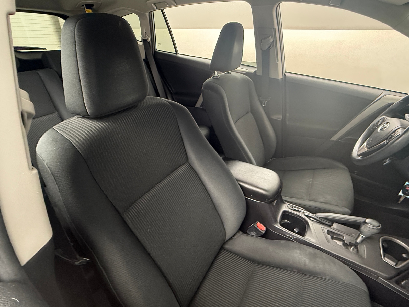 Thumbnail: 2017 Toyota RAV4 - 2