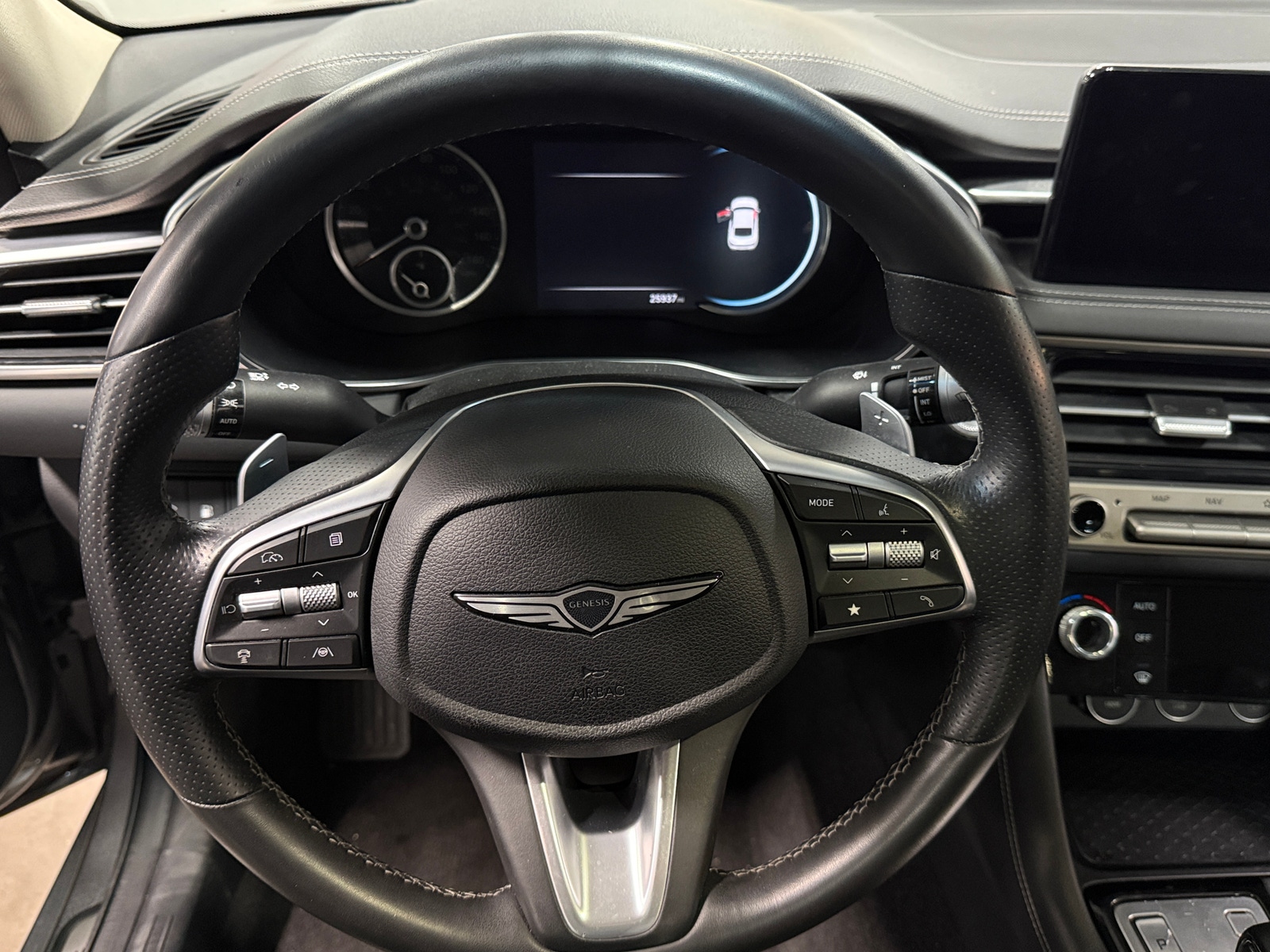 Thumbnail: 2025 Genesis G70 - 4