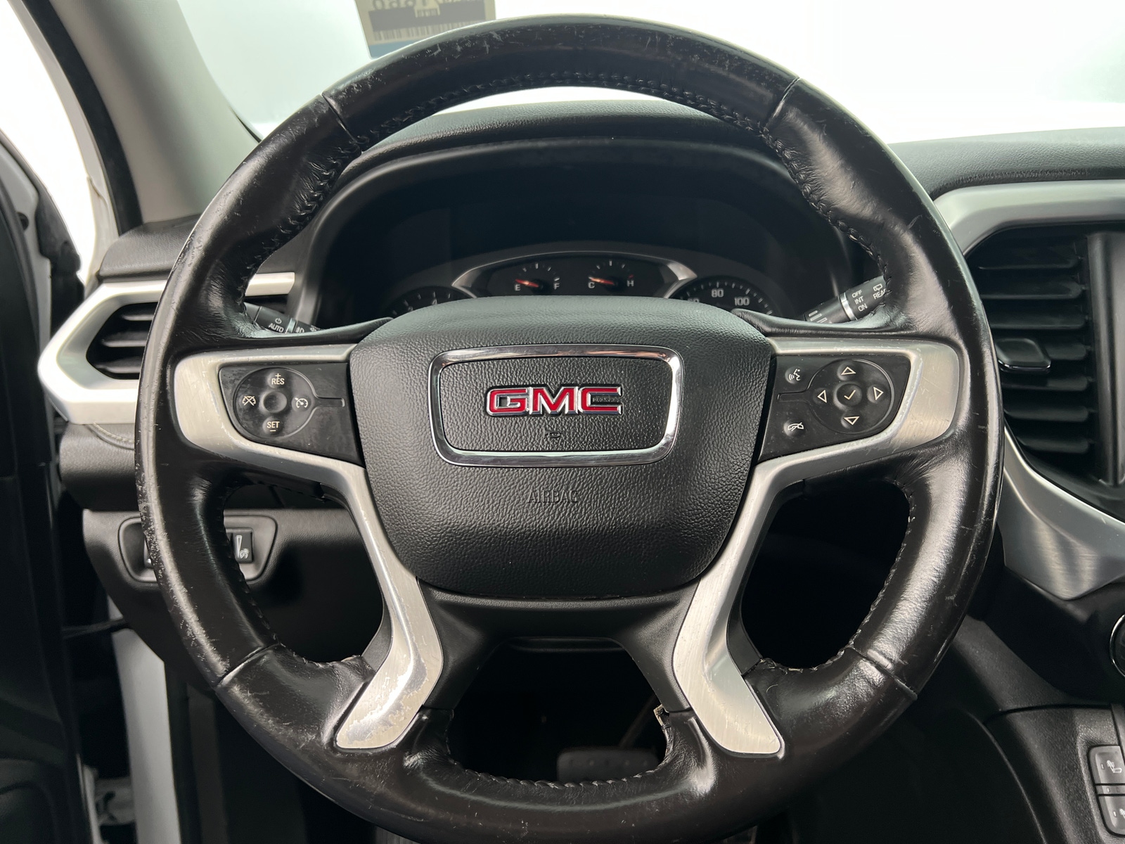 Thumbnail: 2018 GMC Acadia - 4