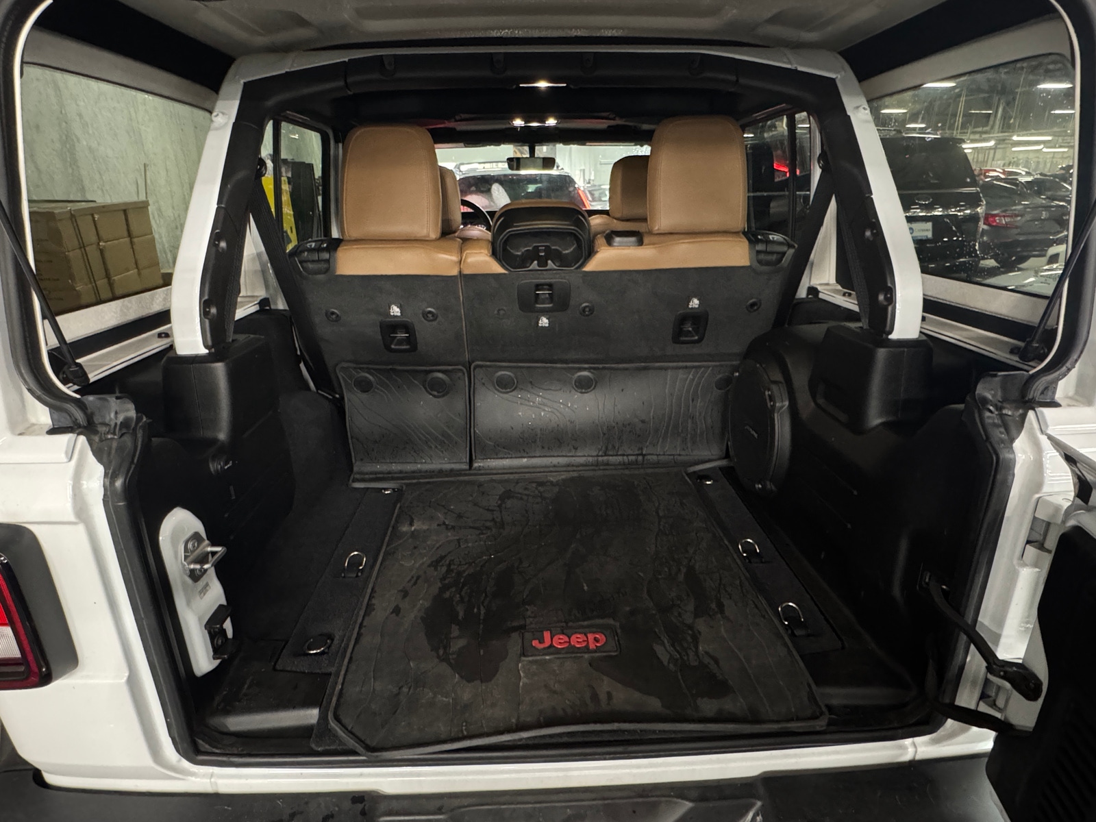 Thumbnail: 2021 Jeep Wrangler - 6