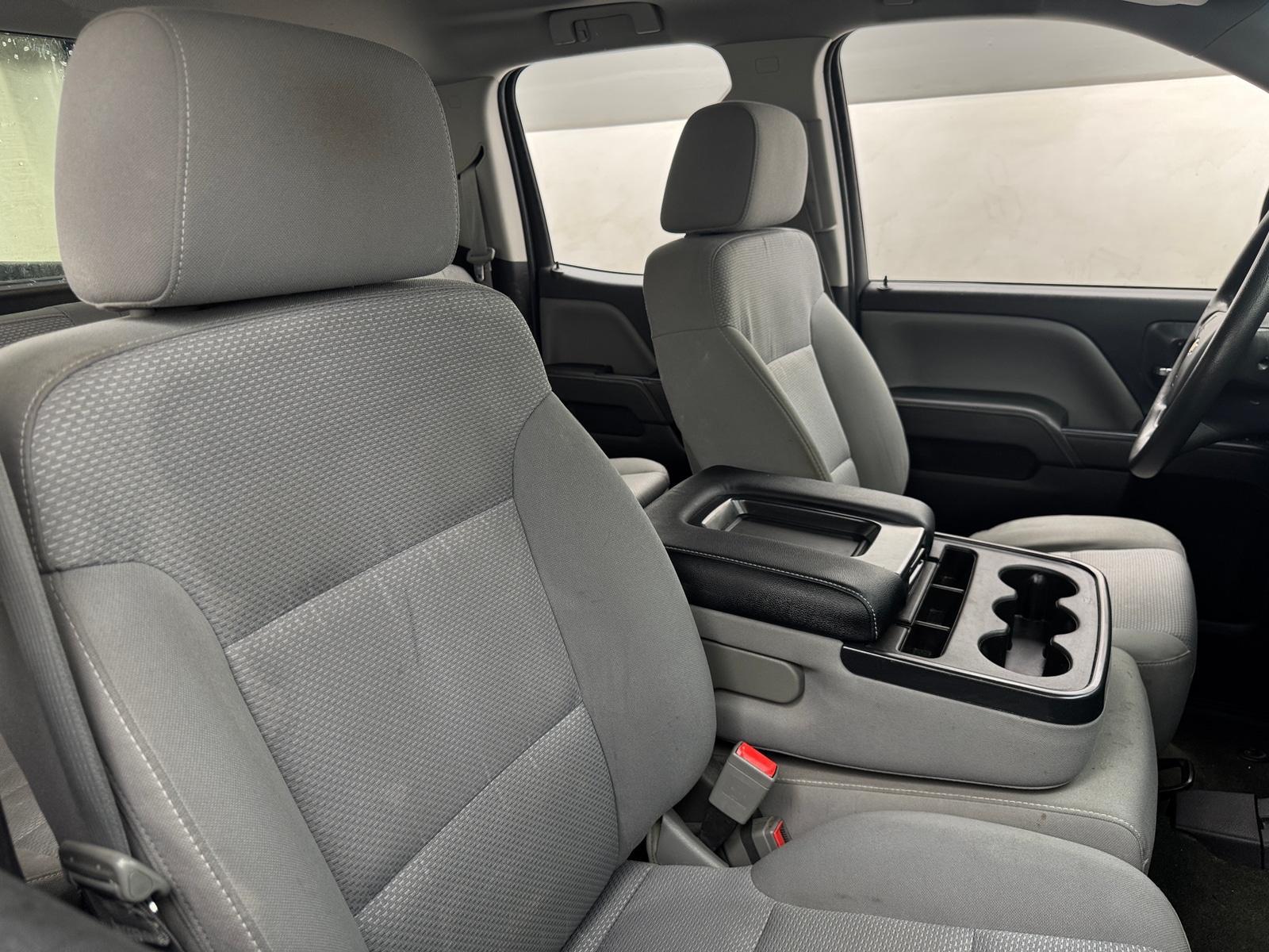 Thumbnail: 2015 Chevrolet Silverado 1500 - 2