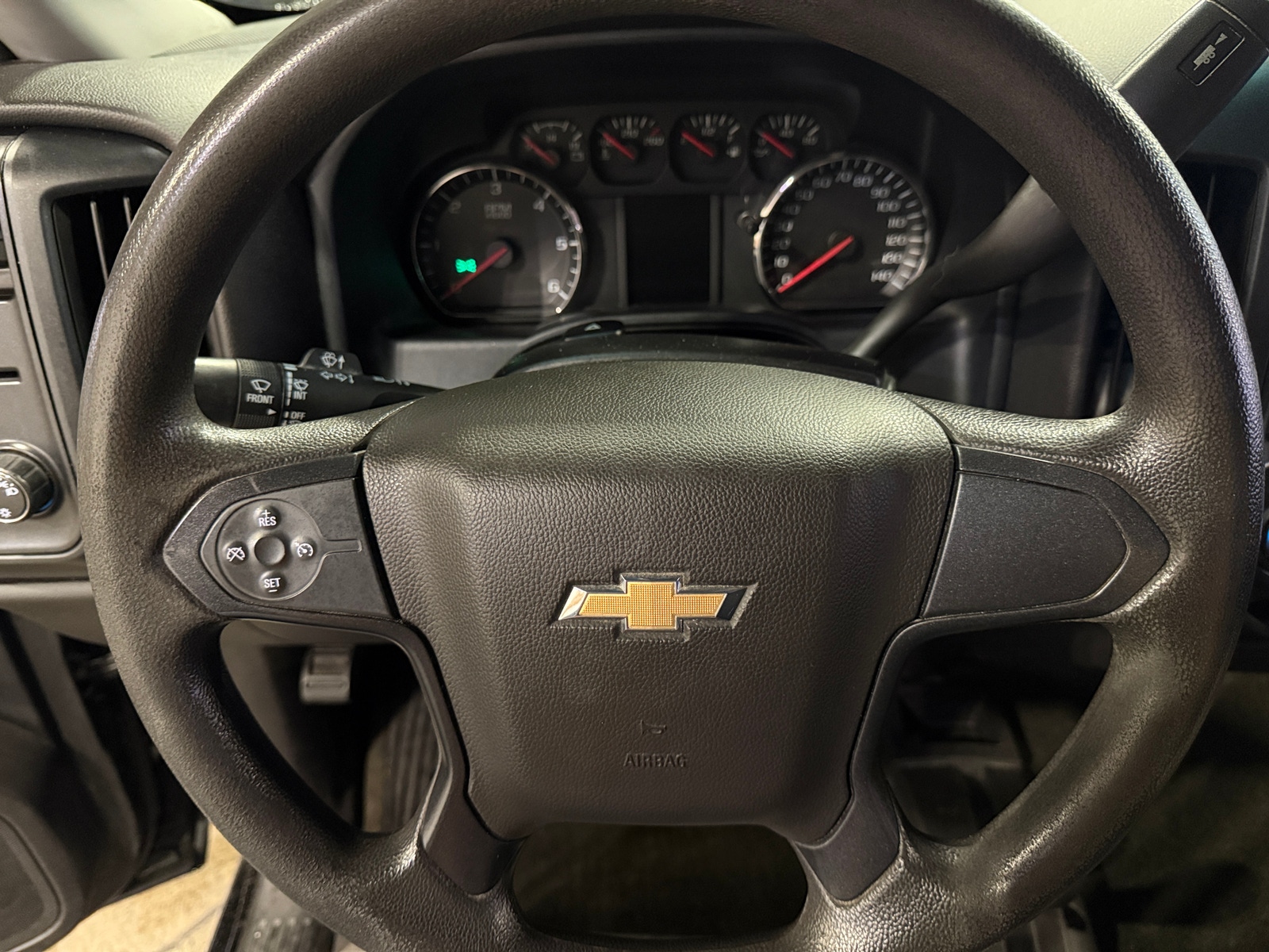 Thumbnail: 2015 Chevrolet Silverado 1500 - 5