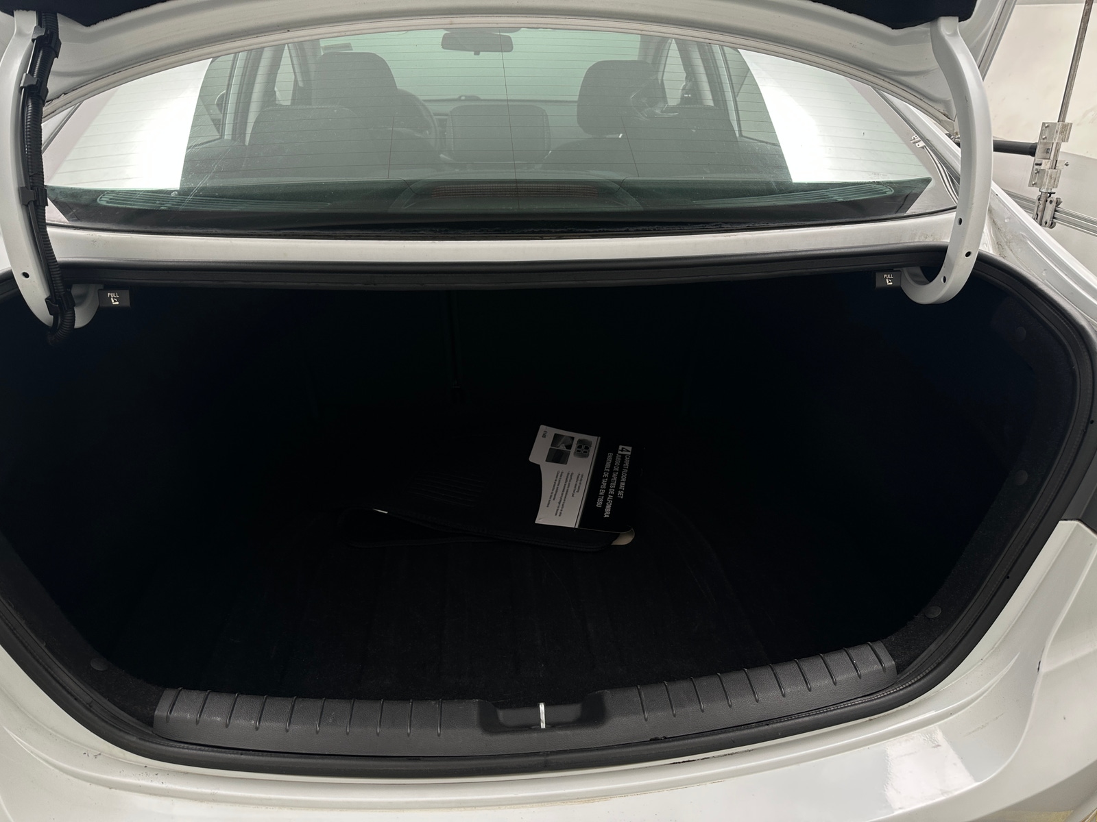 Thumbnail: 2018 Hyundai Elantra - 7