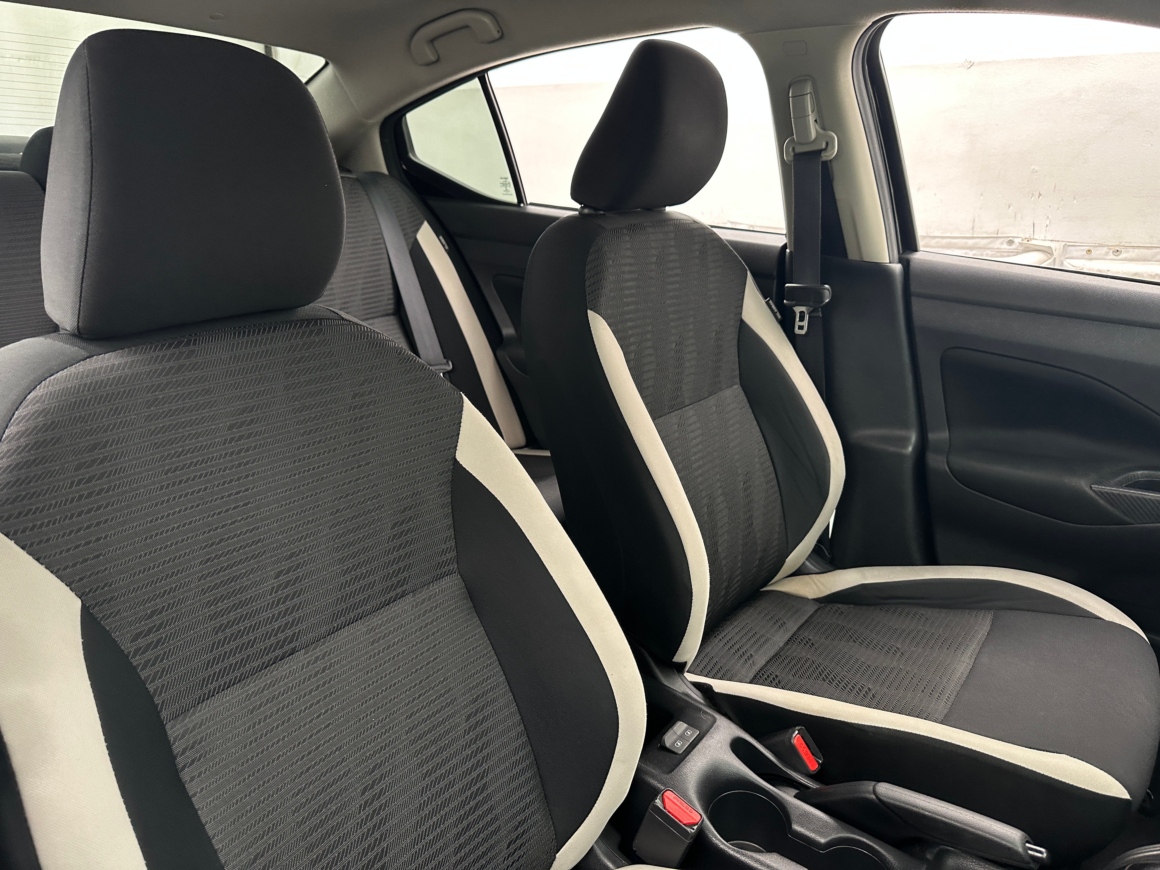 2022 Nissan Versa Sedan