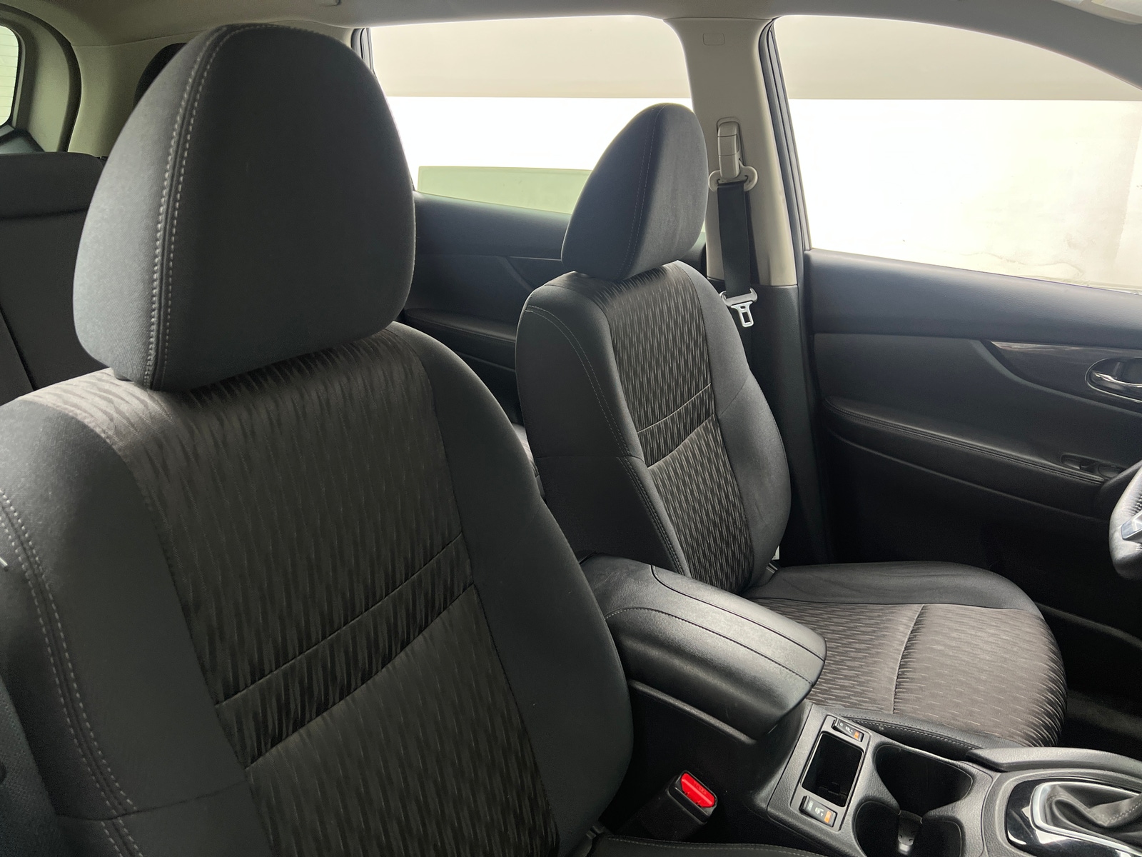 Thumbnail: 2019 Nissan Rogue - 2