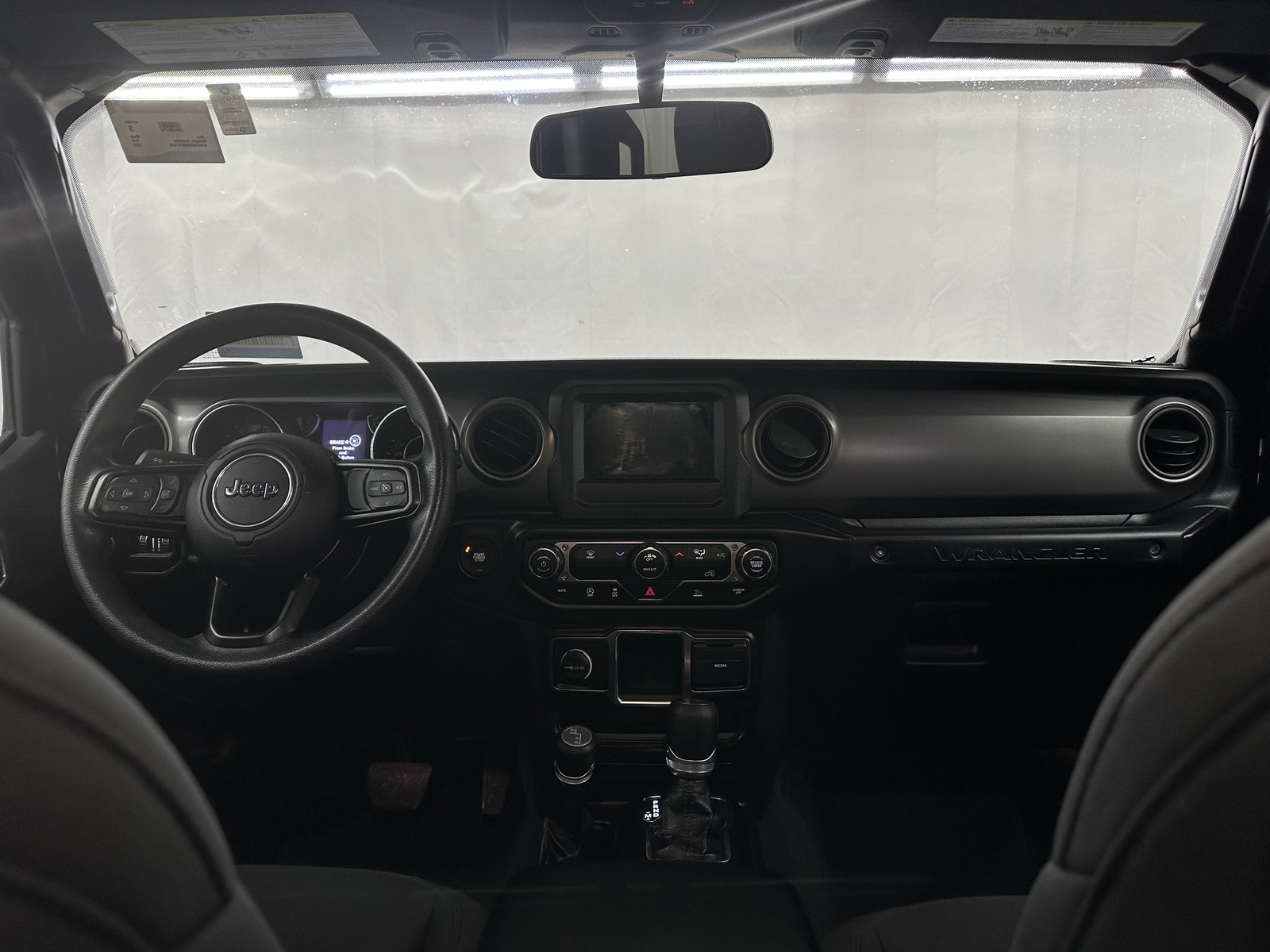 Thumbnail: 2022 Jeep Wrangler - 3