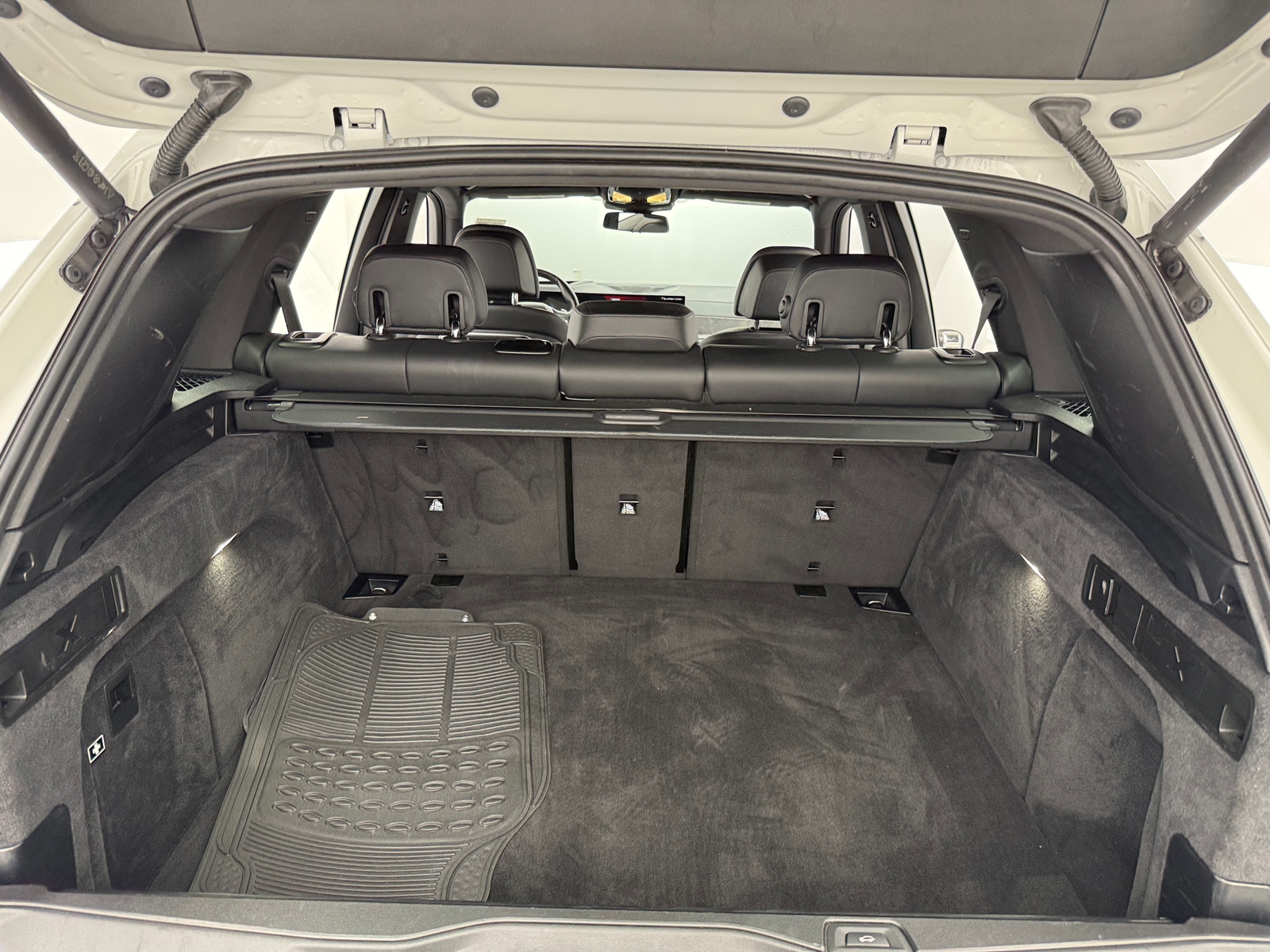 Thumbnail: 2024 BMW X5 - 6