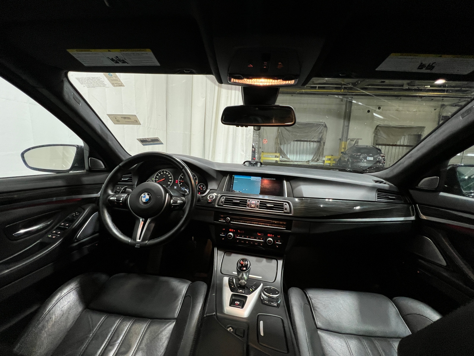 Thumbnail: 2015 BMW M5 - 2