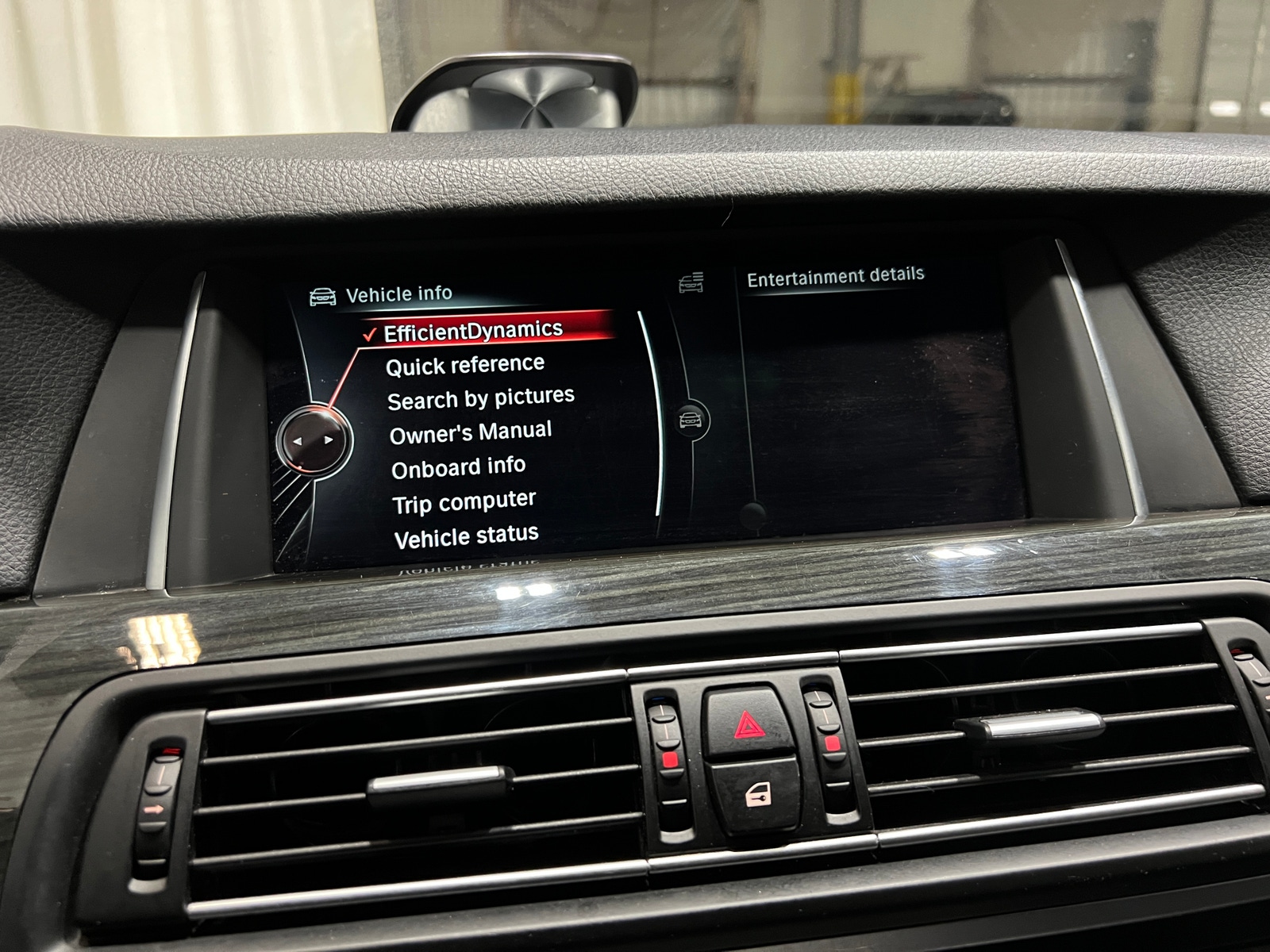 Thumbnail: 2015 BMW M5 - 3