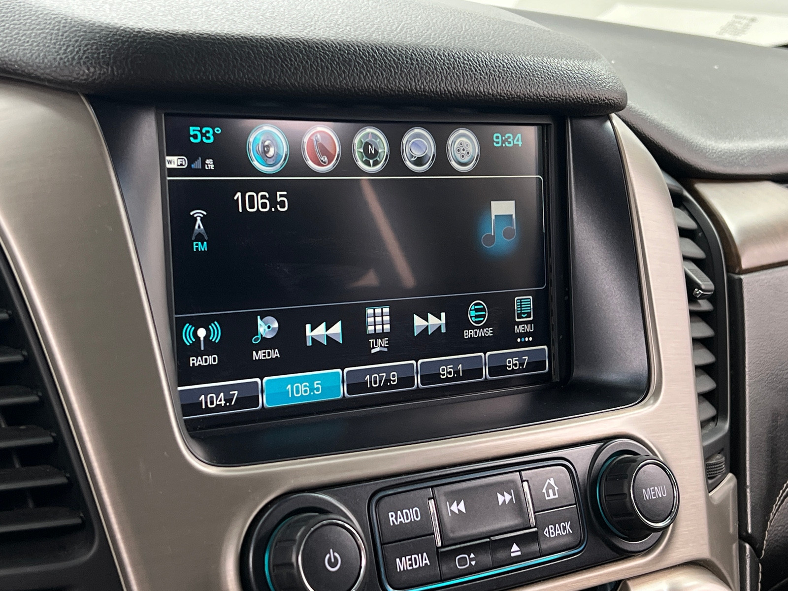 Thumbnail: 2018 GMC Yukon - 3