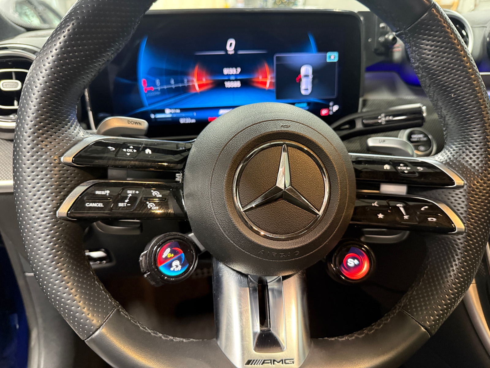 Thumbnail: 2023 Mercedes-Benz C-Class - 5