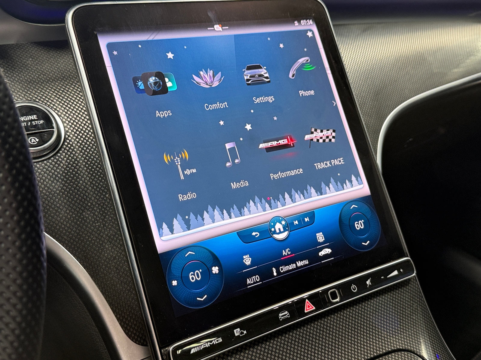 Thumbnail: 2023 Mercedes-Benz C-Class - 4