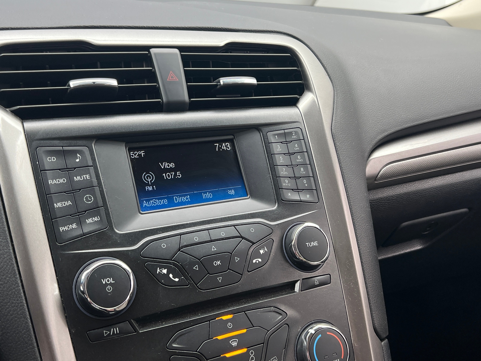 Thumbnail: 2018 Ford Fusion - 4