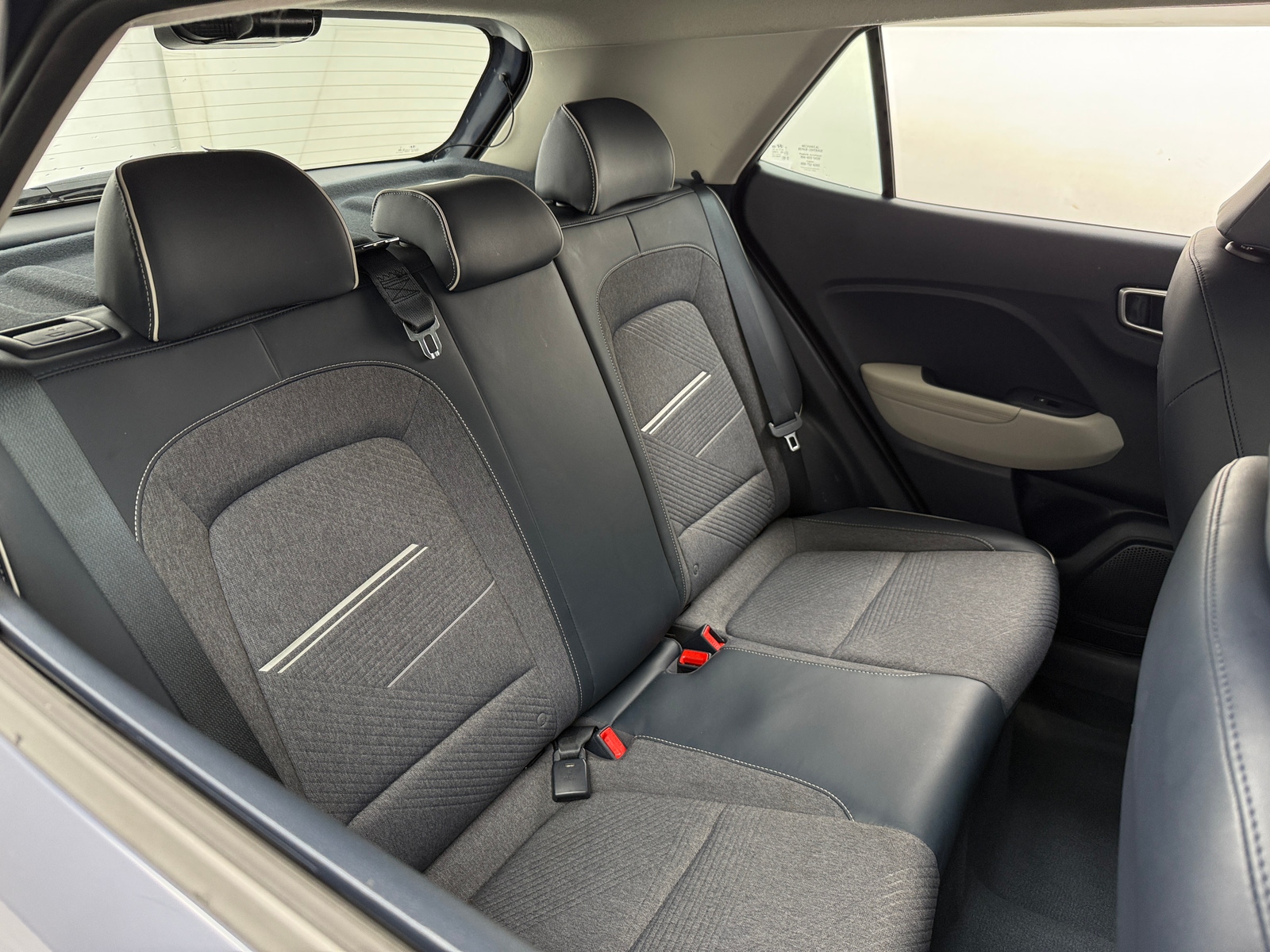 Thumbnail: 2024 Hyundai Venue - 6